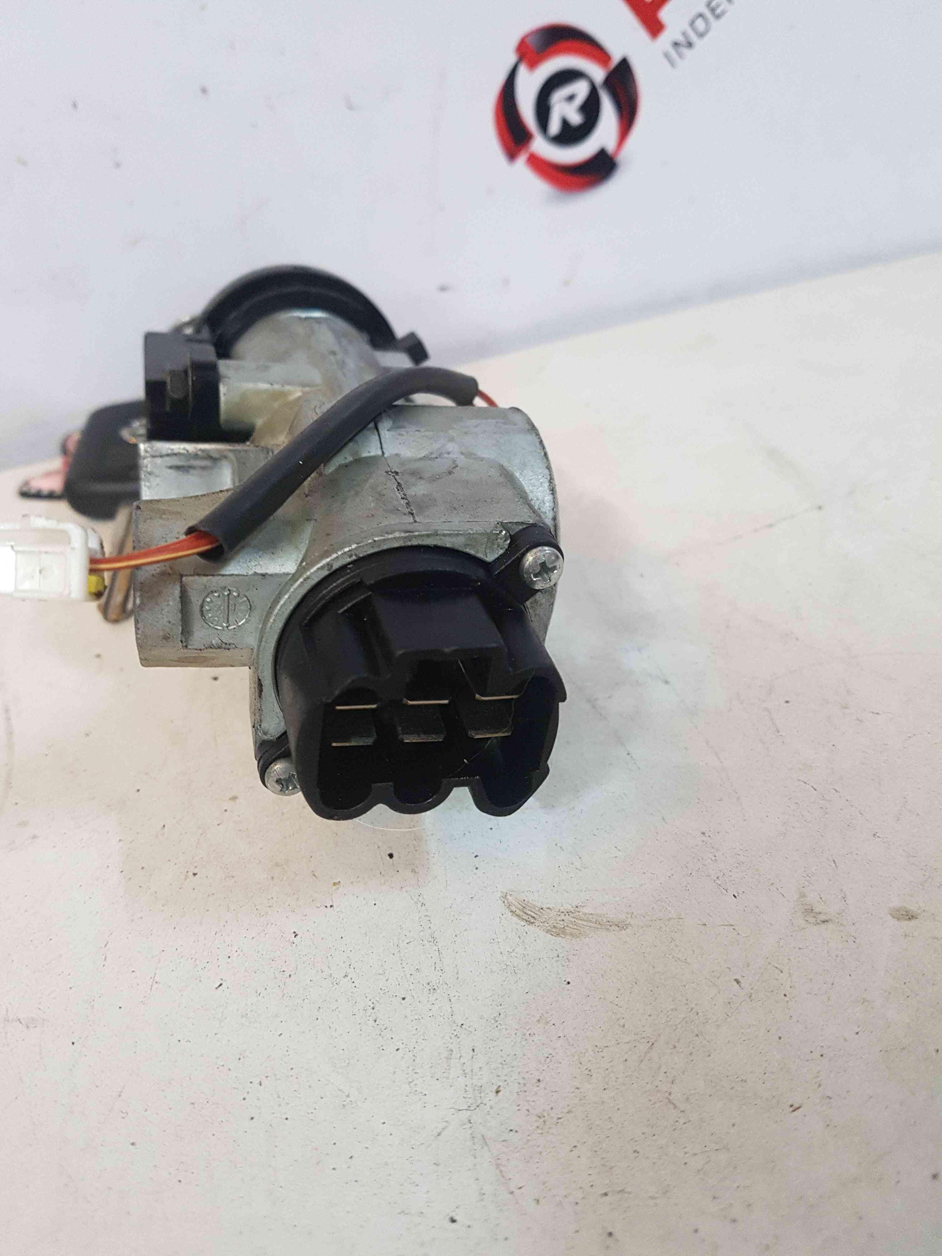 Thumb 8 Nissan Qashqai 2006-2013 Ignition Barrel + 2X KEY 28590C9968