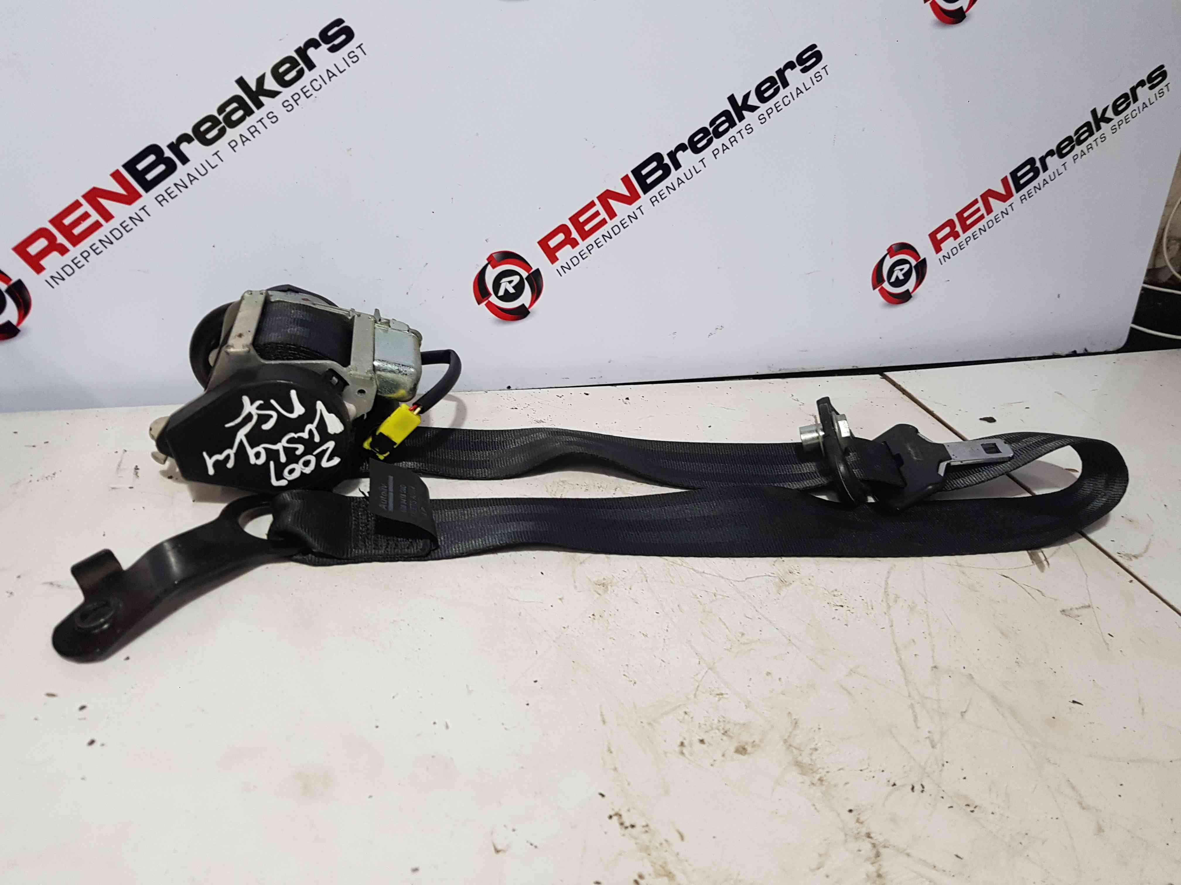 Thumb 2 Nissan Qashqai 2006-2013 Passenger NSF Front Seat Belt