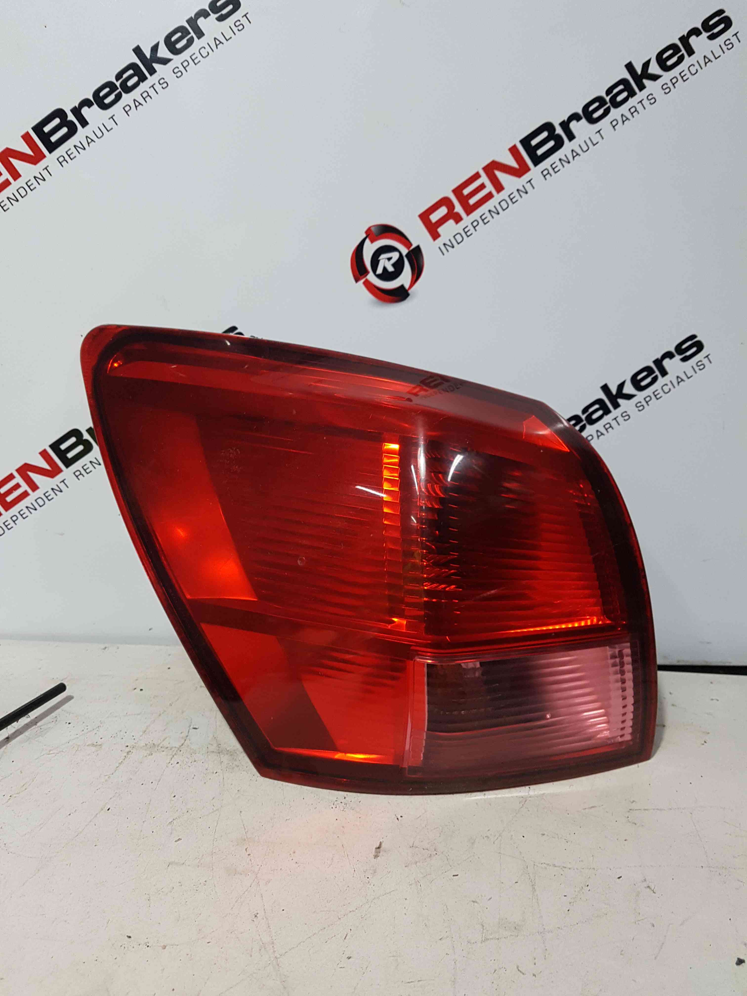 Thumb 3 Nissan Qashqai 2006-2013 NSR Passenger Rear Brake Light 