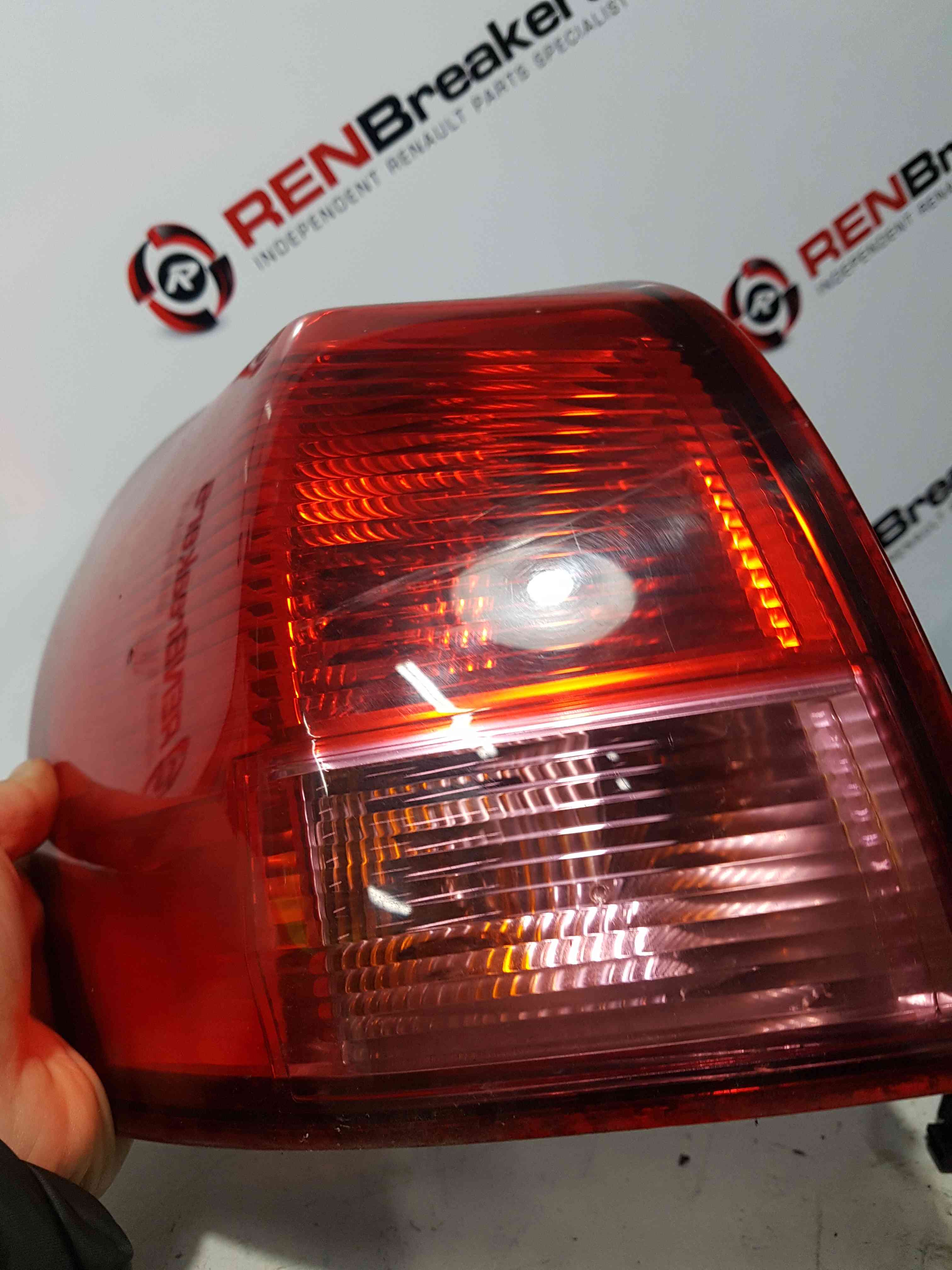 Thumb 4 Nissan Qashqai 2006-2013 NSR Passenger Rear Brake Light 