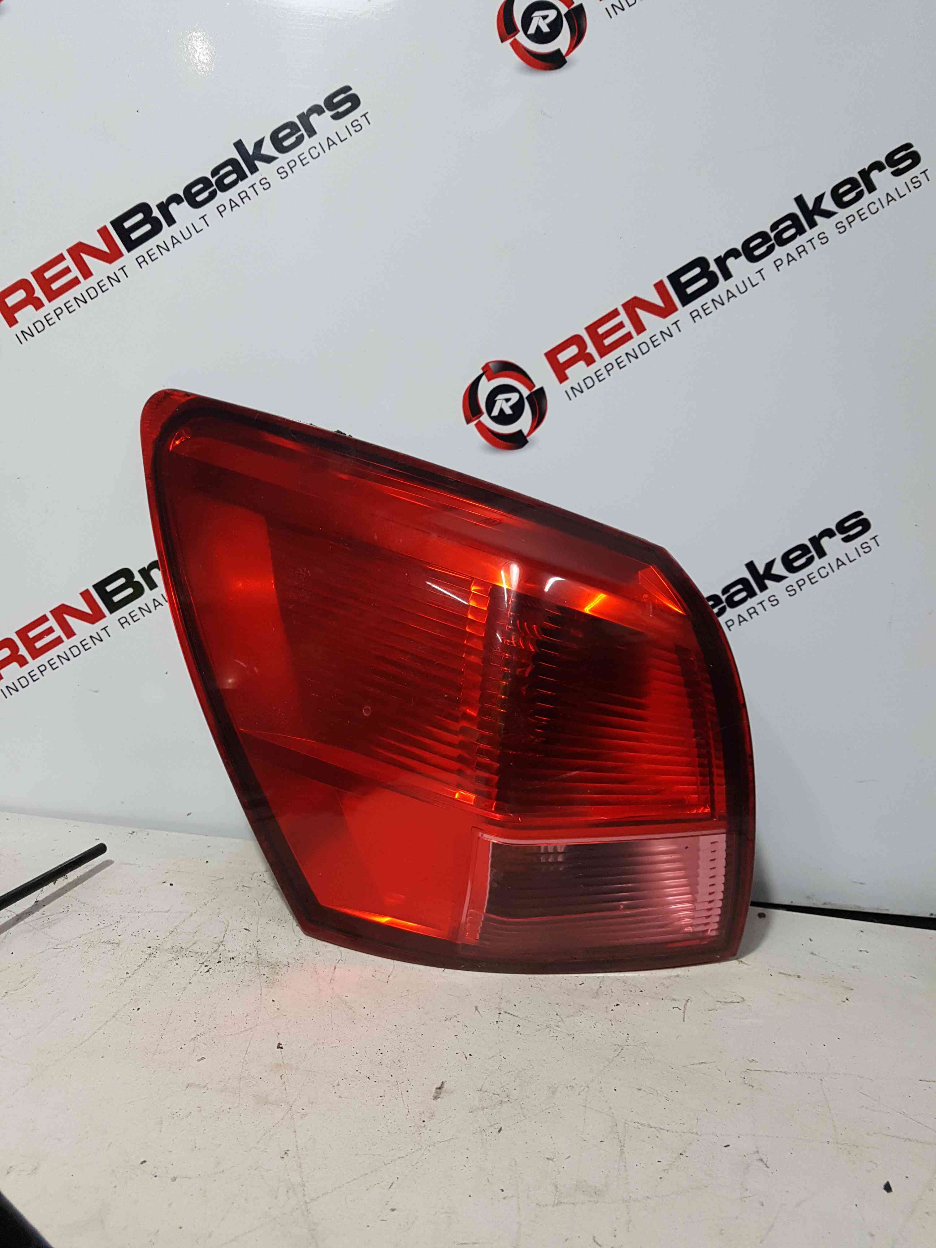 Thumb 8 Nissan Qashqai 2006-2013 NSR Passenger Rear Brake Light 