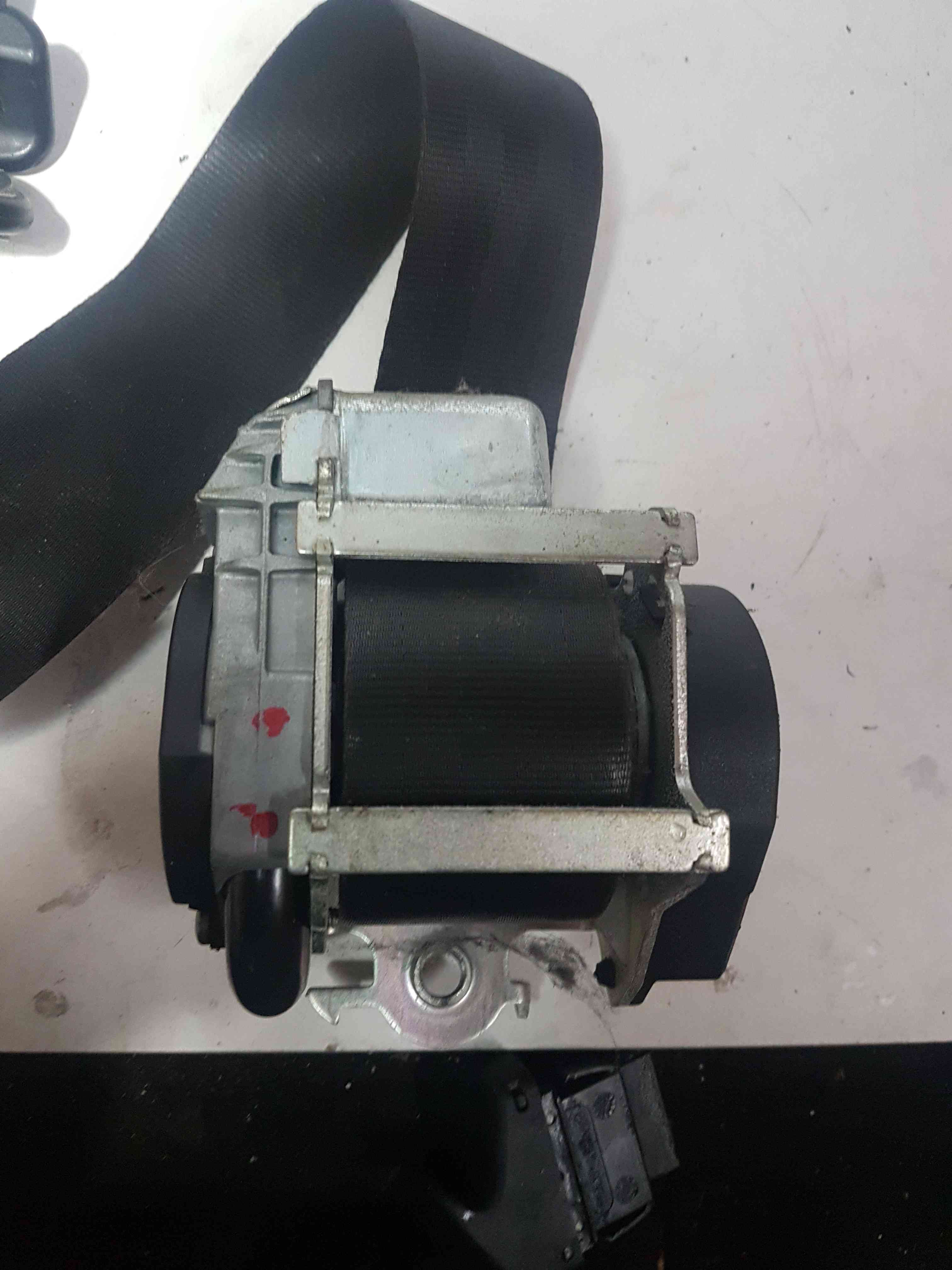 Thumb 4 Nissan Qashqai 2006-2013 OSF Front Drivers Side Seat Belt 86884Jd000