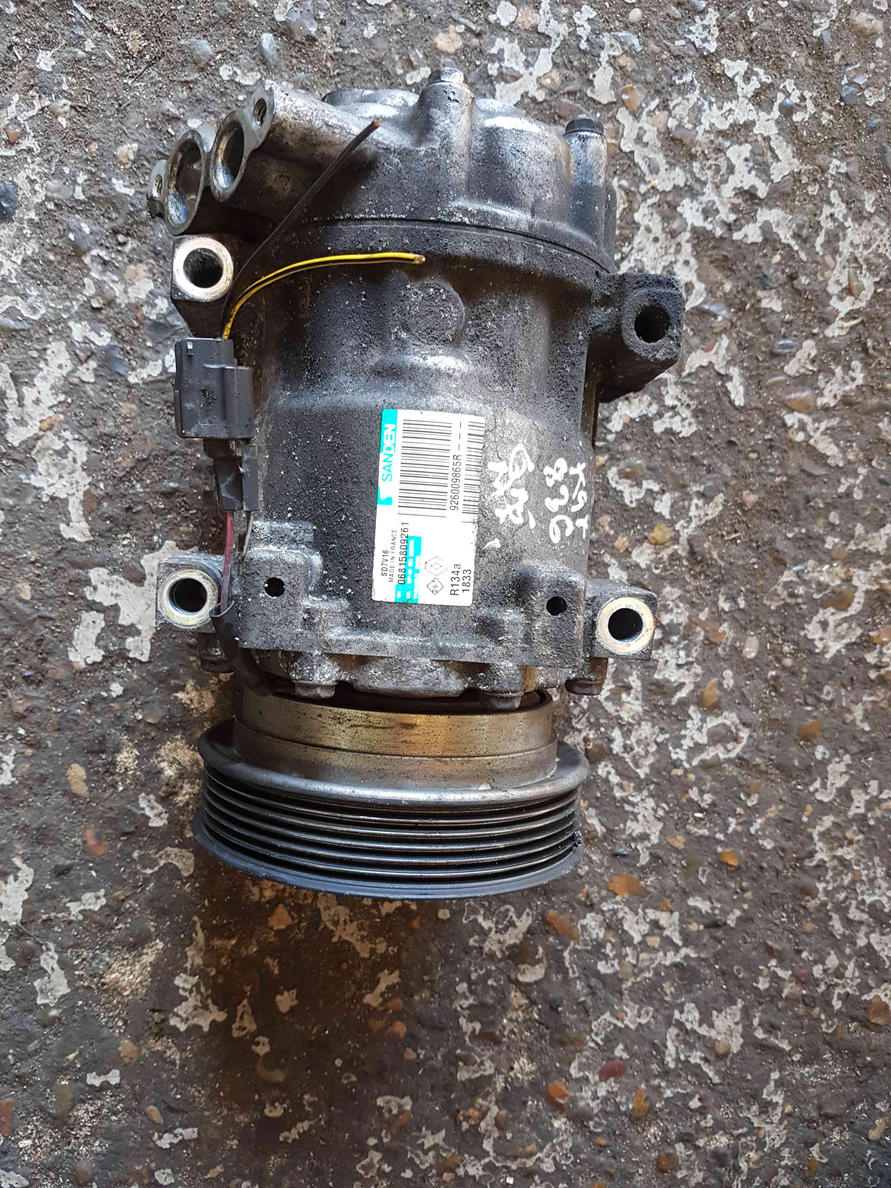Thumb 8 Nissan Qashqai MK1 2006-2013 Aircon Pump Compressor Unit 926009865R 926009865r