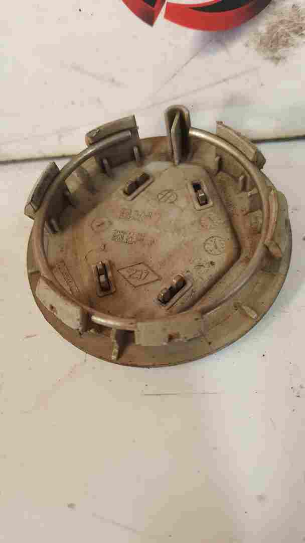 Thumb 3 Renault  Centre Wheel Cap Cover 2013-2022 8200043899