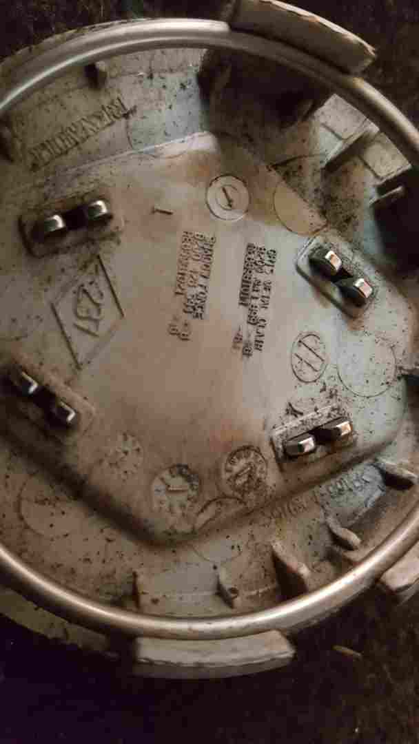 Thumb 2 Renault  Centre Wheel Cap Cover 2013-2022 8200043899