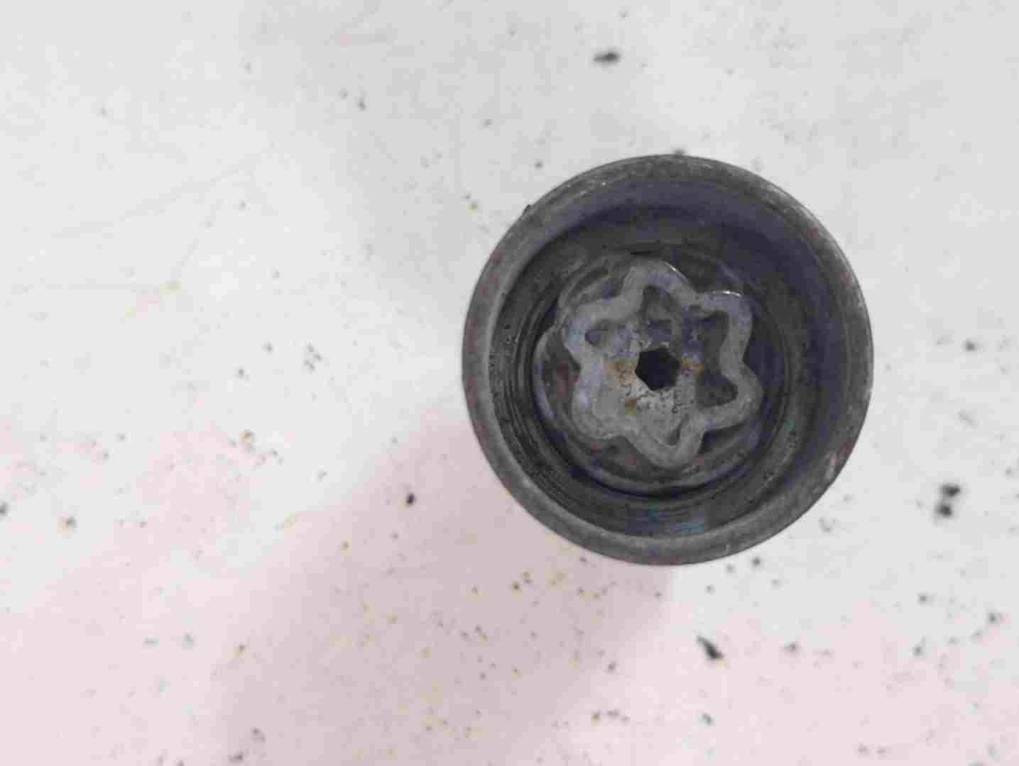 Renault B Locking Wheel NUT Security Bolt Removal KEY Code 102 B 2001-2022 102B