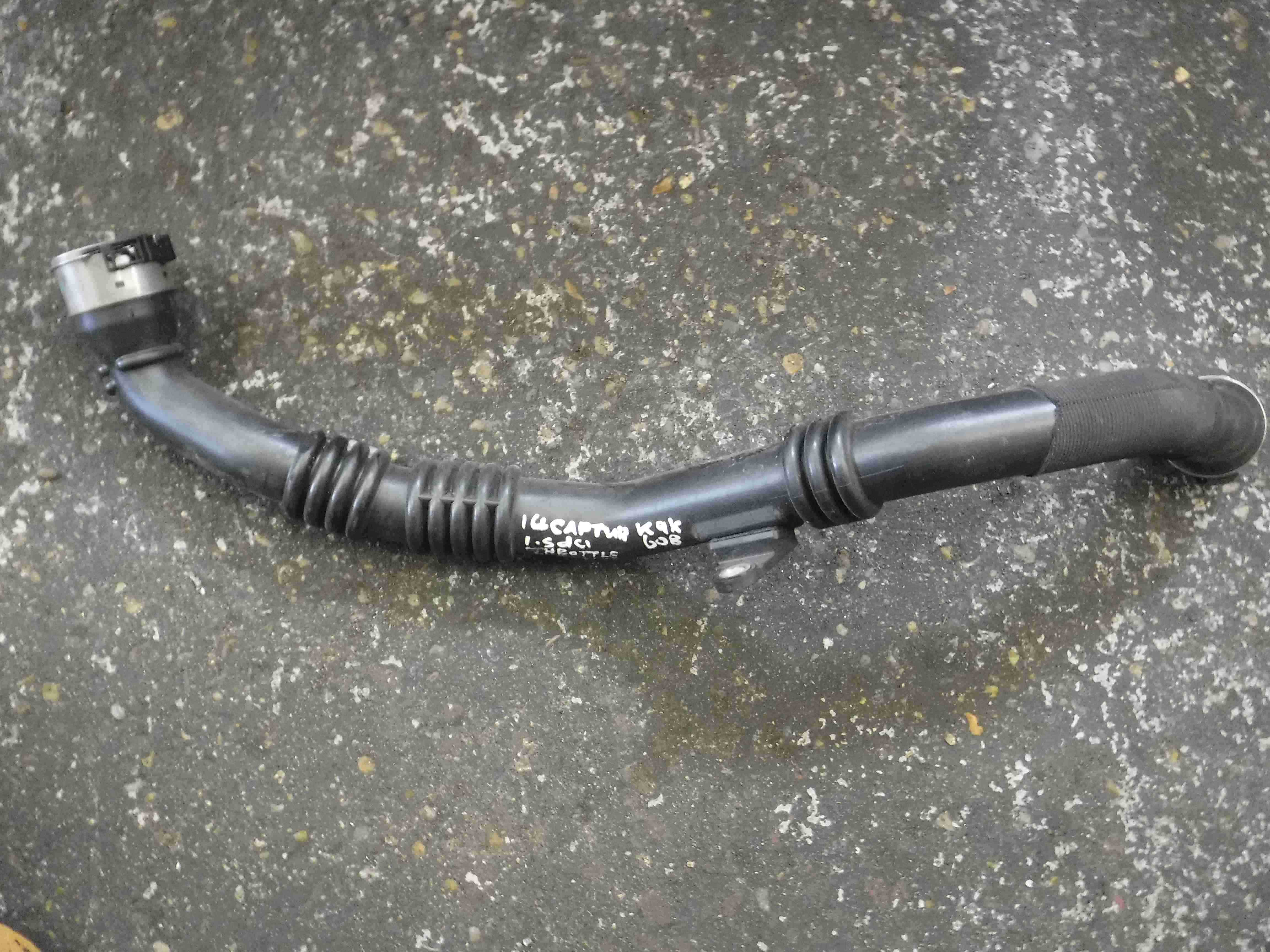 Renault Captur 2013-2015 1.5 dCi Throttle To Intercooler Pipe 144604599R