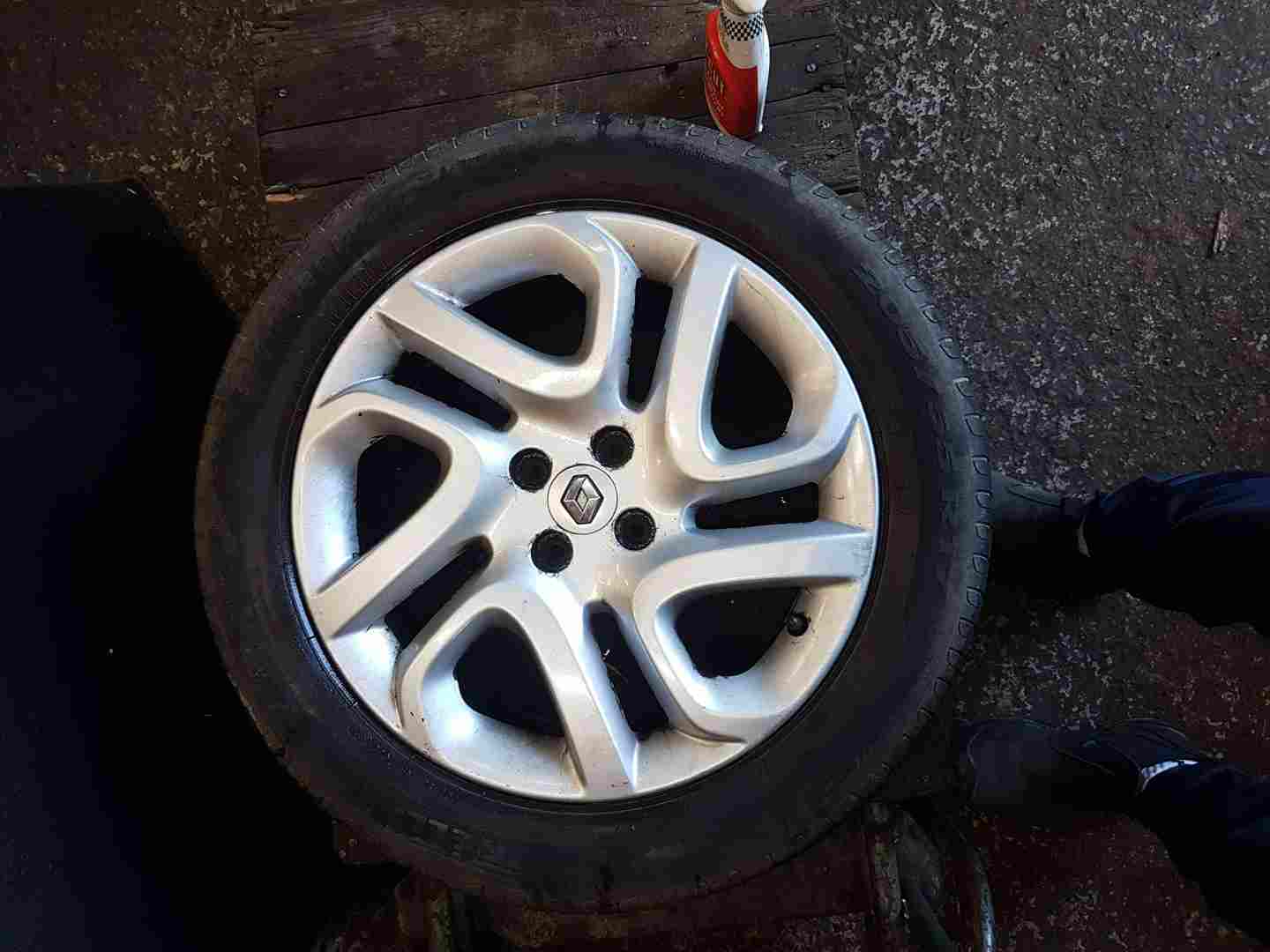 Thumb 6 Renault Captur 2013-2015 Diamond Fastgame Alloy Wheel + Tyre 205 55 17 5Mm 4/5