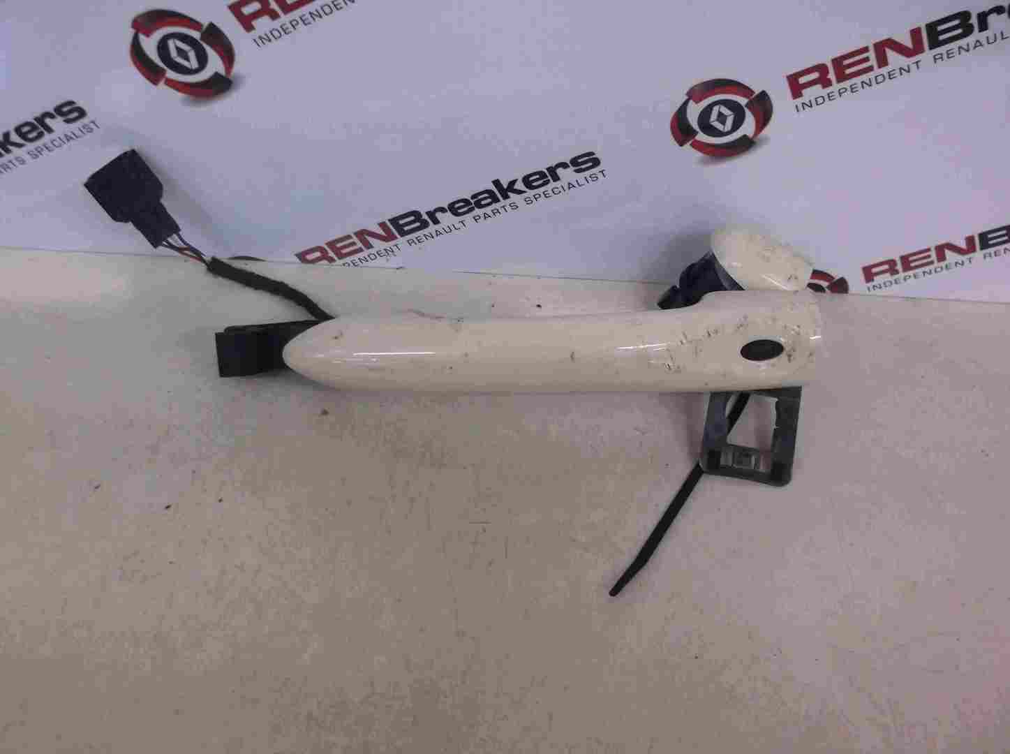 Renault Captur 2013-2015 Drivers OSF Front Exterior Door Handle White OVA16