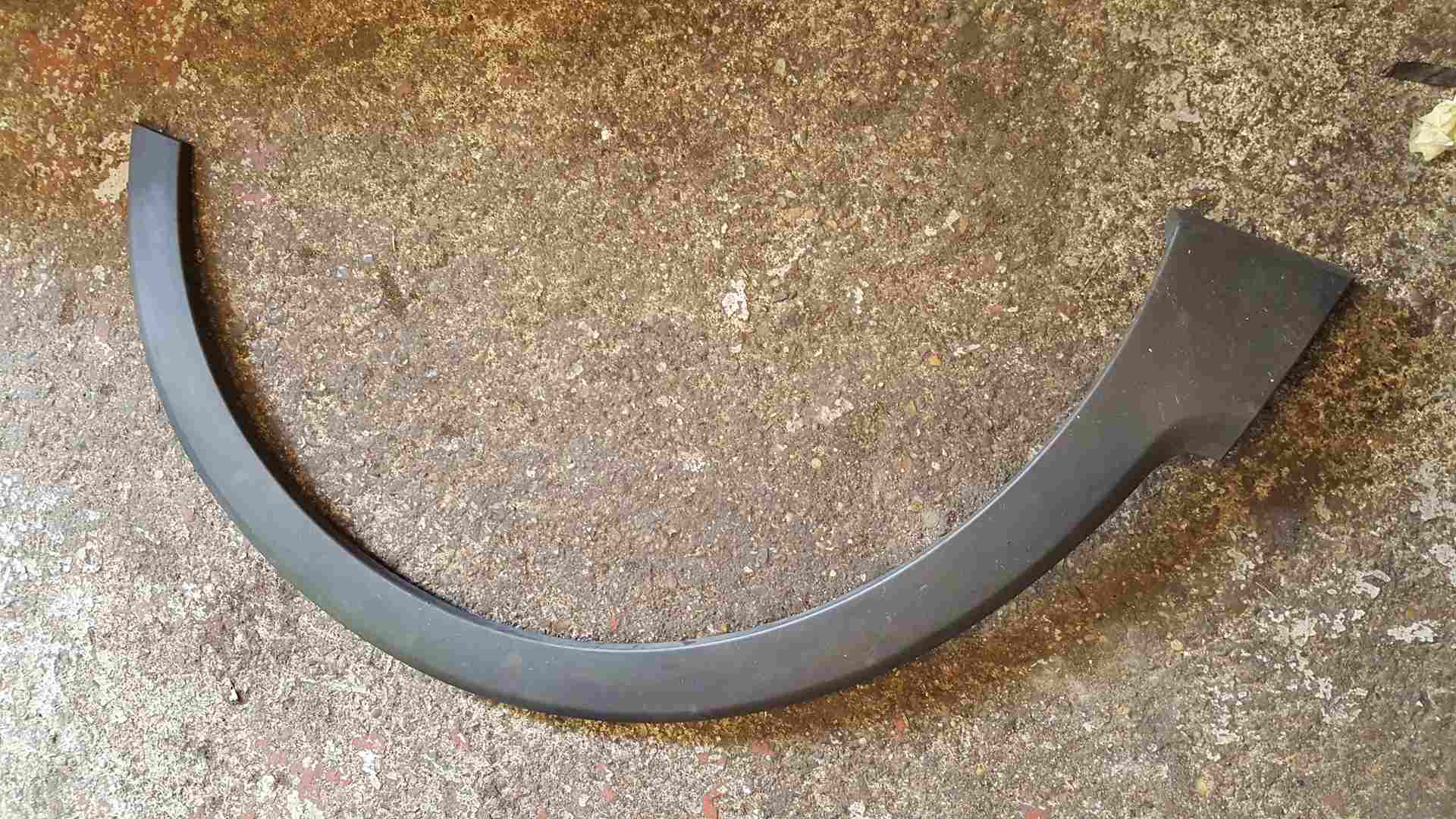 Thumb 7 Renault Captur 2013-2015 Drivers OSF Front Wheel Arch Trim Plastic 638120719r