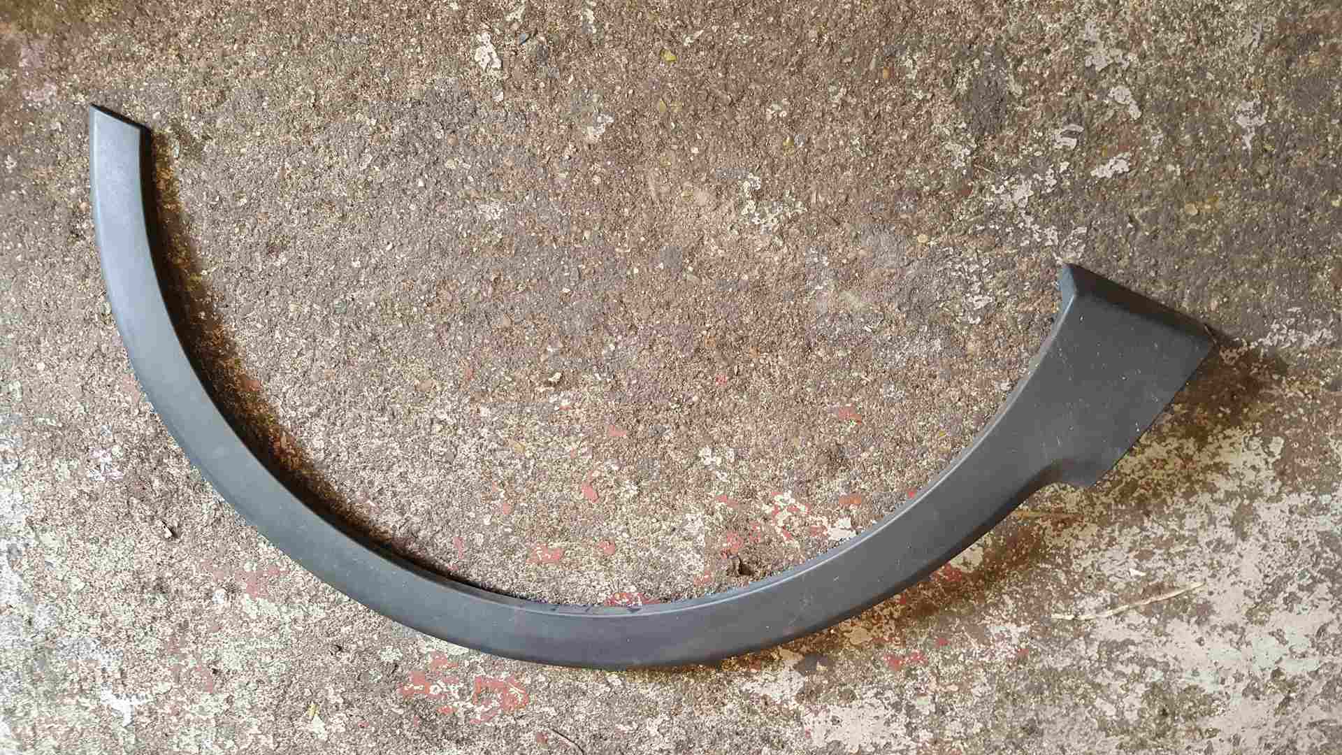 Renault Captur 2013-2015 Drivers OSF Front Wheel Arch Trim Plastic 638120719r