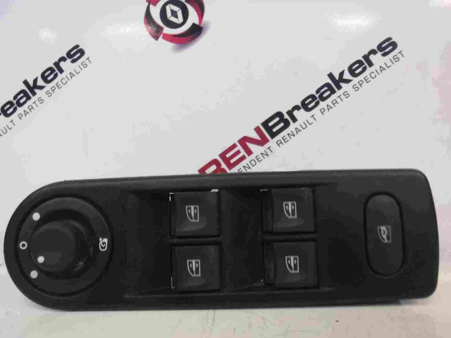 Renault Captur 2013-2015 Drivers OSF Front Window Switches + Panel Adjuster