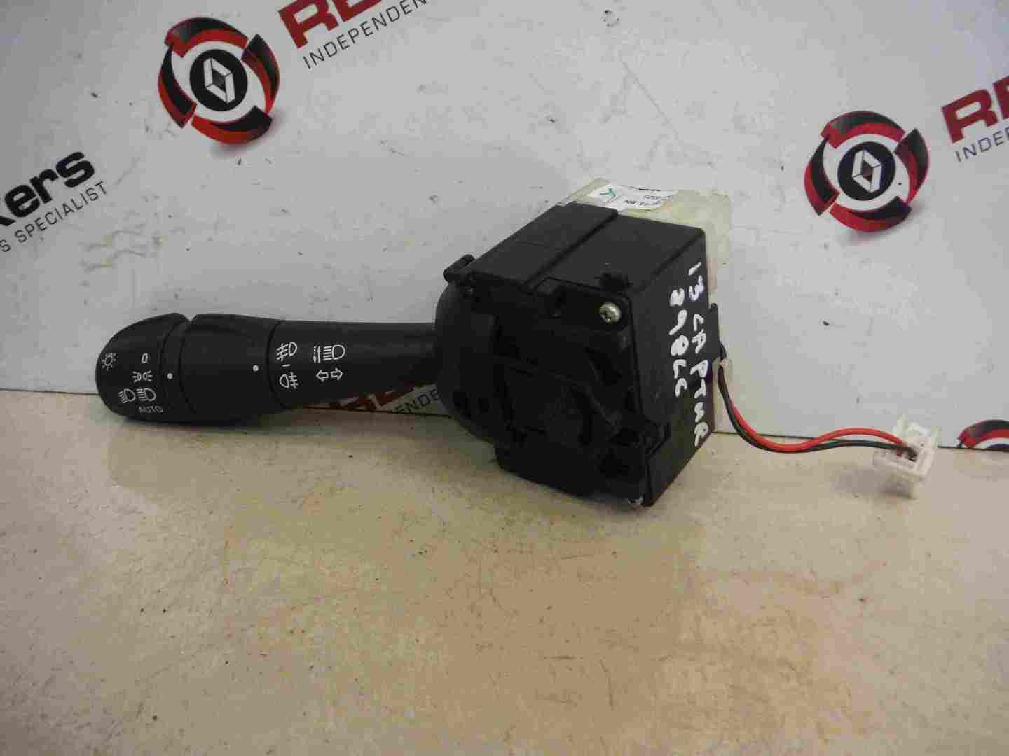 Renault Captur 2013-2015 Indicator Headlight Stalk Switch