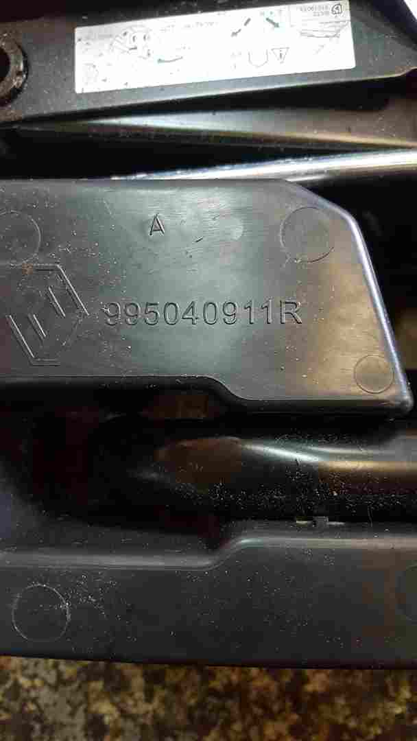 Renault Captur 2013-2015 Jack SET  995040911R