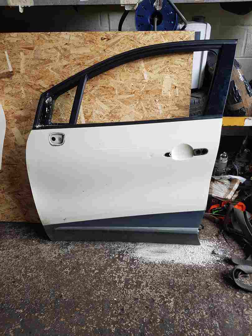 Thumb 9 Renault Captur 2013-2015 Passenger NSF Front Door Beige Bixnd Ivory D16