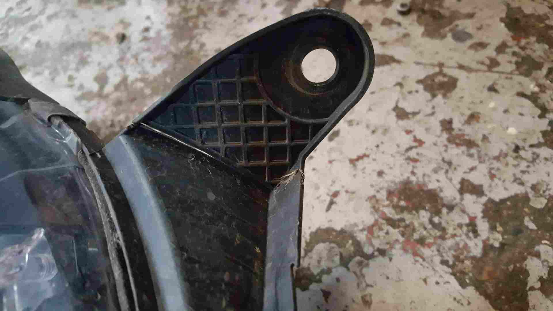 Thumb 4 Renault Captur 2013-2015 Passenger NSF Front Headlight 260600093R