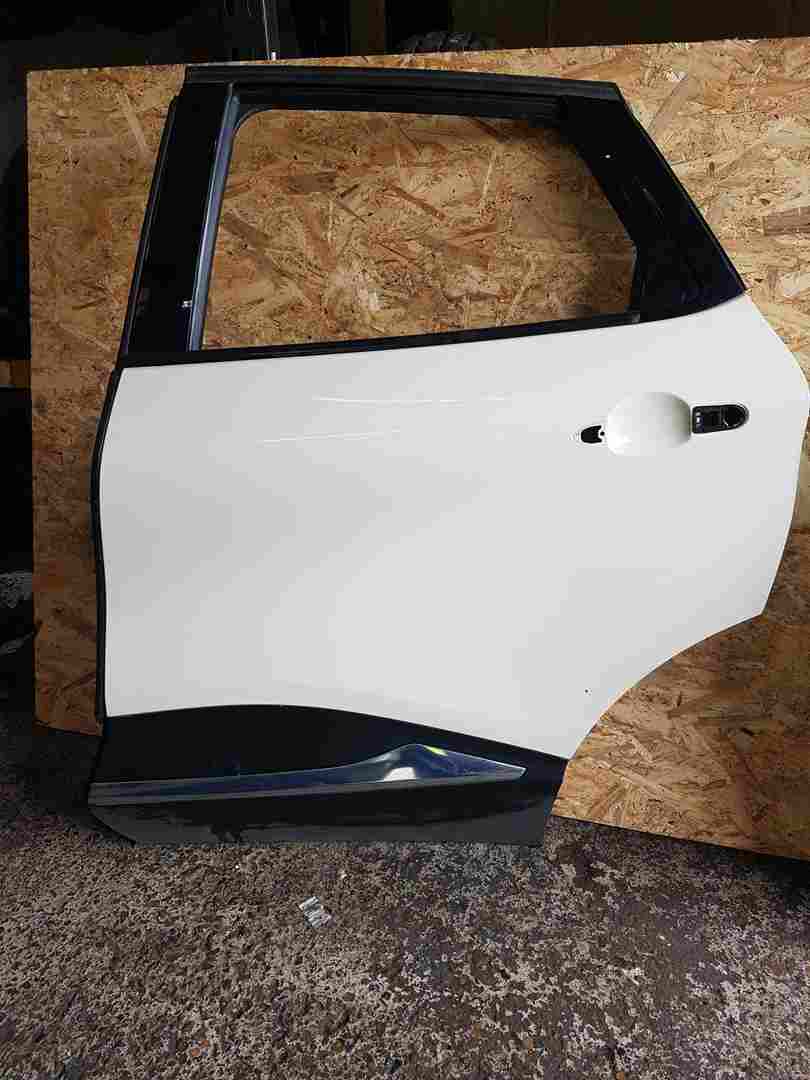 Thumb 8 Renault Captur 2013-2015 Passenger Rear NSR Door Beige Bixnd Ivory D16