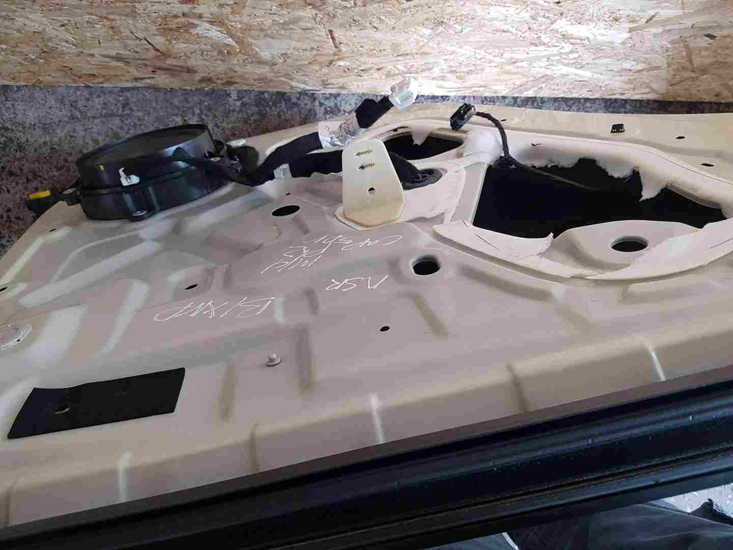 Thumb 6 Renault Captur 2013-2015 Passenger Rear NSR Door Beige Bixnd Ivory D16