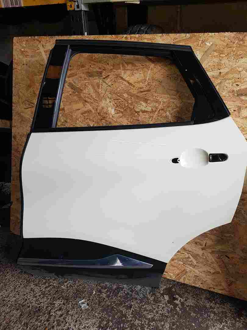 Thumb 3 Renault Captur 2013-2015 Passenger Rear NSR Door Beige Bixnd Ivory D16