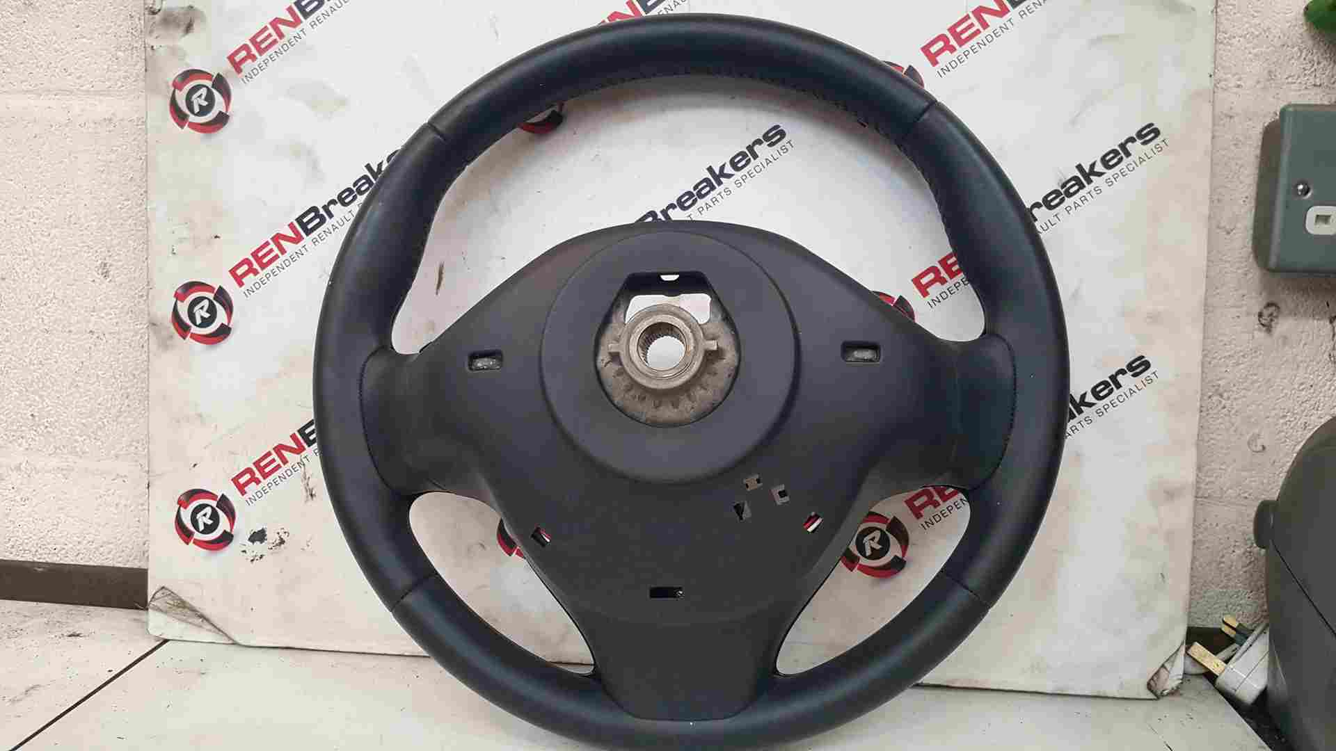 Thumb 4 Renault Captur 2013-2015 Steering Wheel  Cruise Voice Control Fibre Effect 