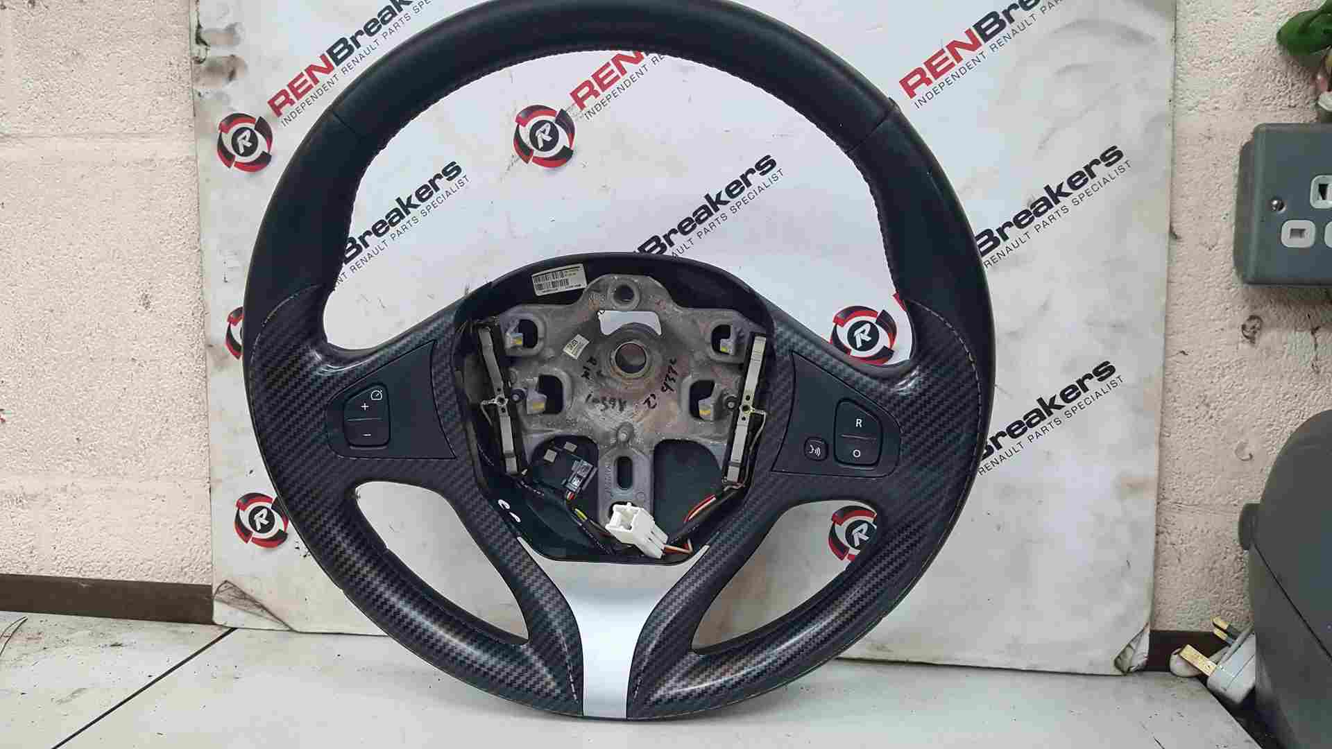 Thumb 3 Renault Captur 2013-2015 Steering Wheel  Cruise Voice Control Fibre Effect 