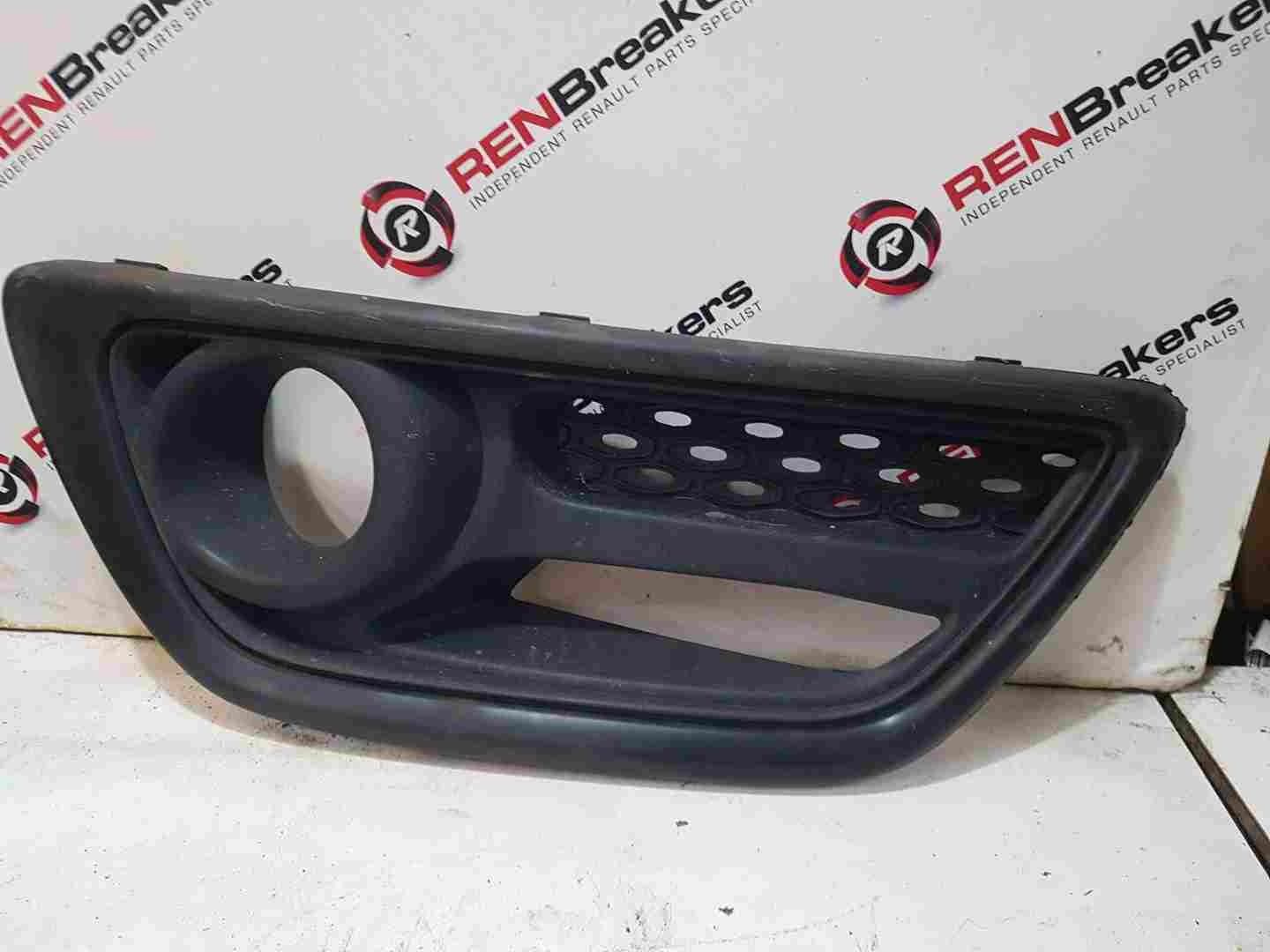 Thumb 2 Renault Captur 2013-2019 Drivers OSF Front Bumper Bottom FOG Surround Trim