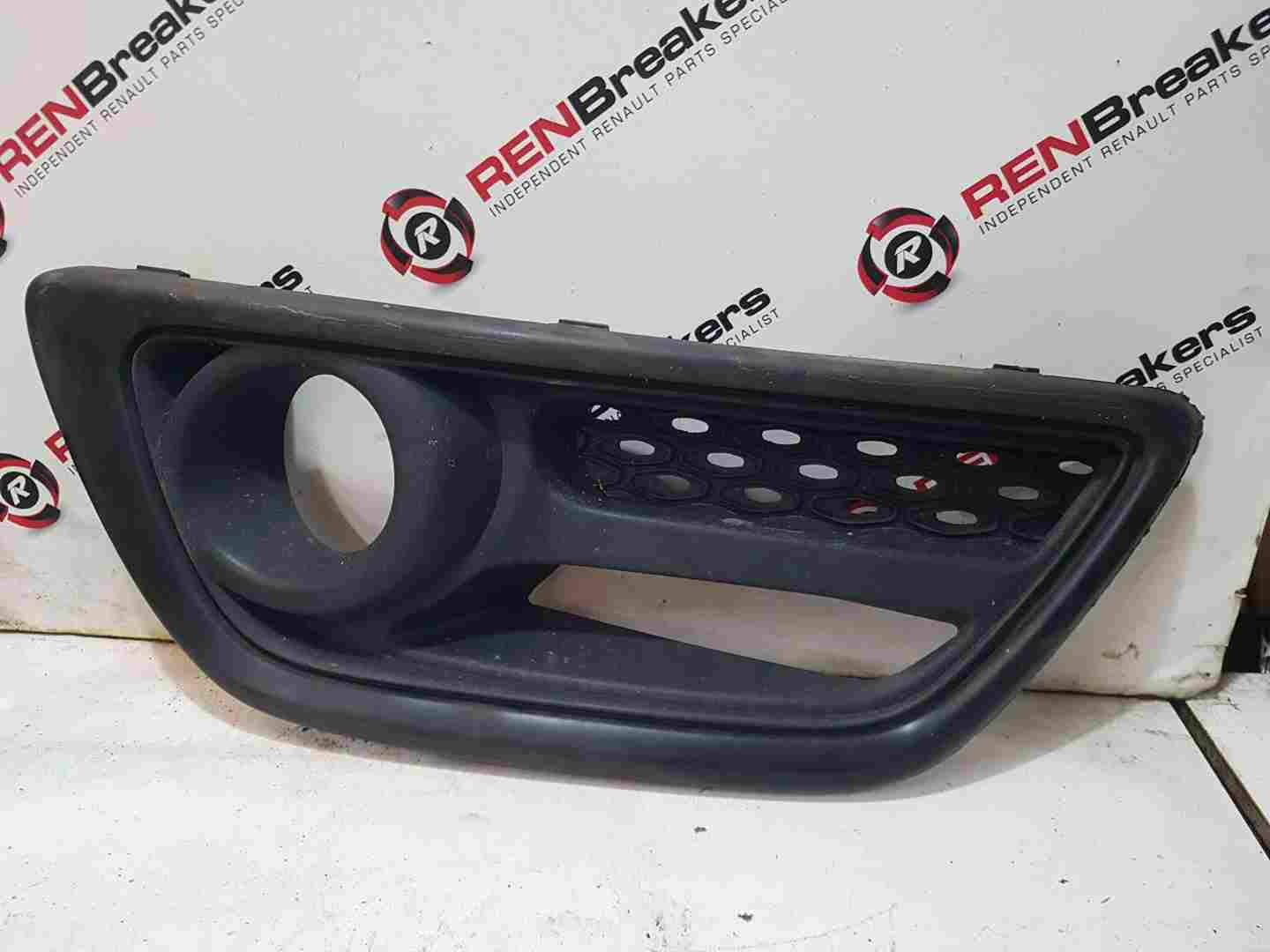 Thumb 3 Renault Captur 2013-2019 Drivers OSF Front Bumper Bottom FOG Surround Trim