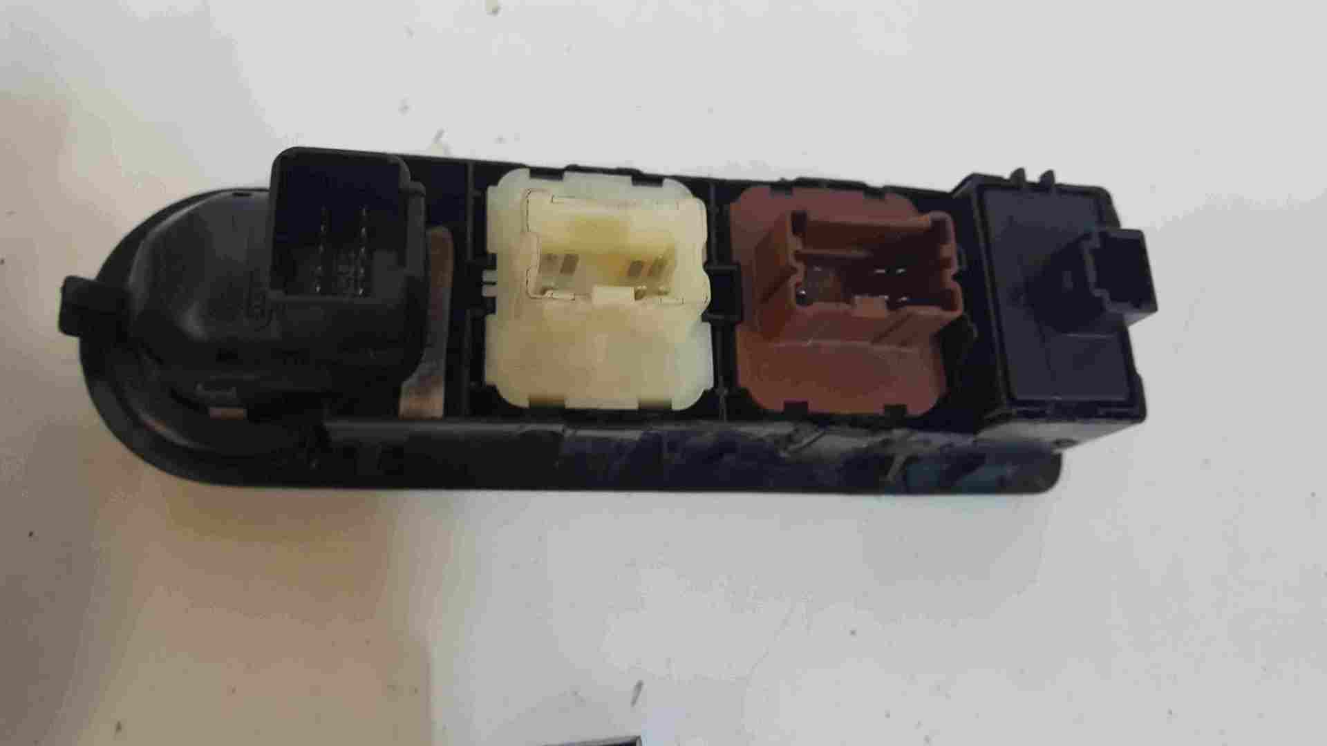 Thumb 2 Renault Captur 2013-2019 Window Switch Panel Mirror Adjuster Folding 254113300R