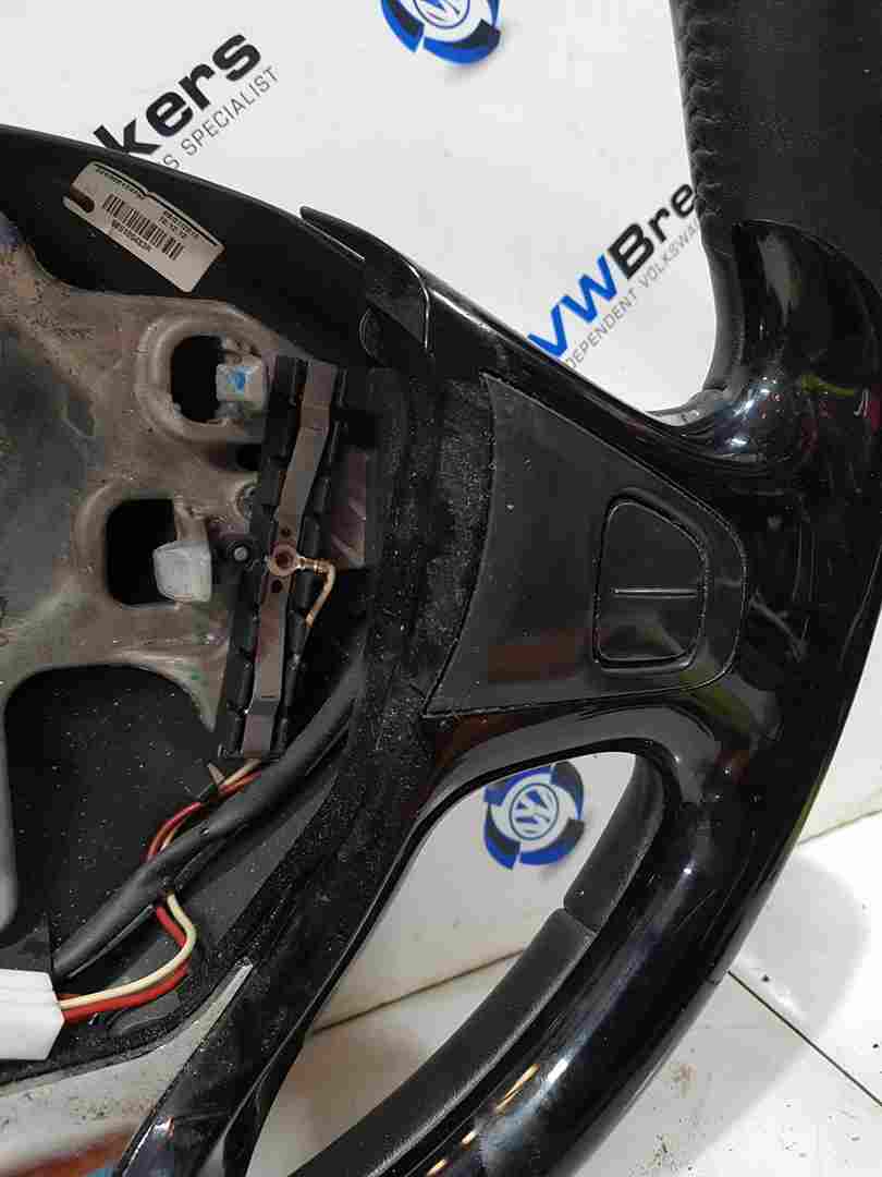 Thumb 2 Renault Captur MK1 2013-2019 Multifunction Steering Wheel Cruise Control FADED