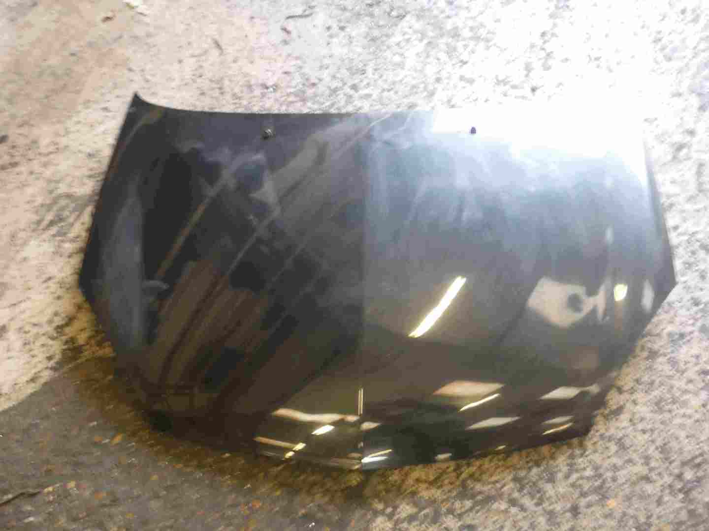 Renault Clio Campus 2001-2006 Front Bonnet Black 676