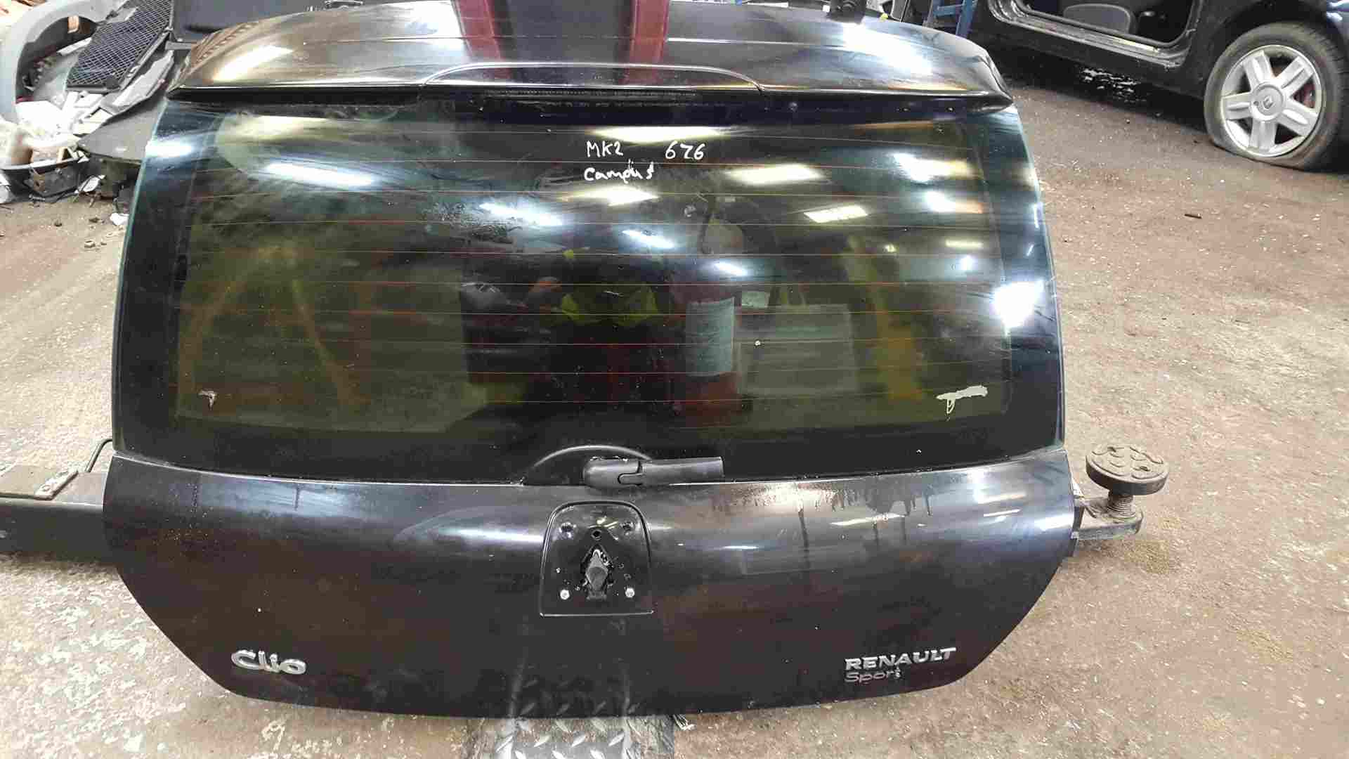 Thumb 3 Renault Clio Campus 2001-2010 Rear Tailgate Boot Black 676
