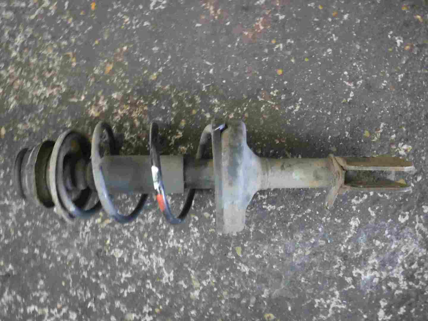 Renault Clio Campus MK2 2001-2006 1.2 8v Passengers Drivers Spring Suspension
