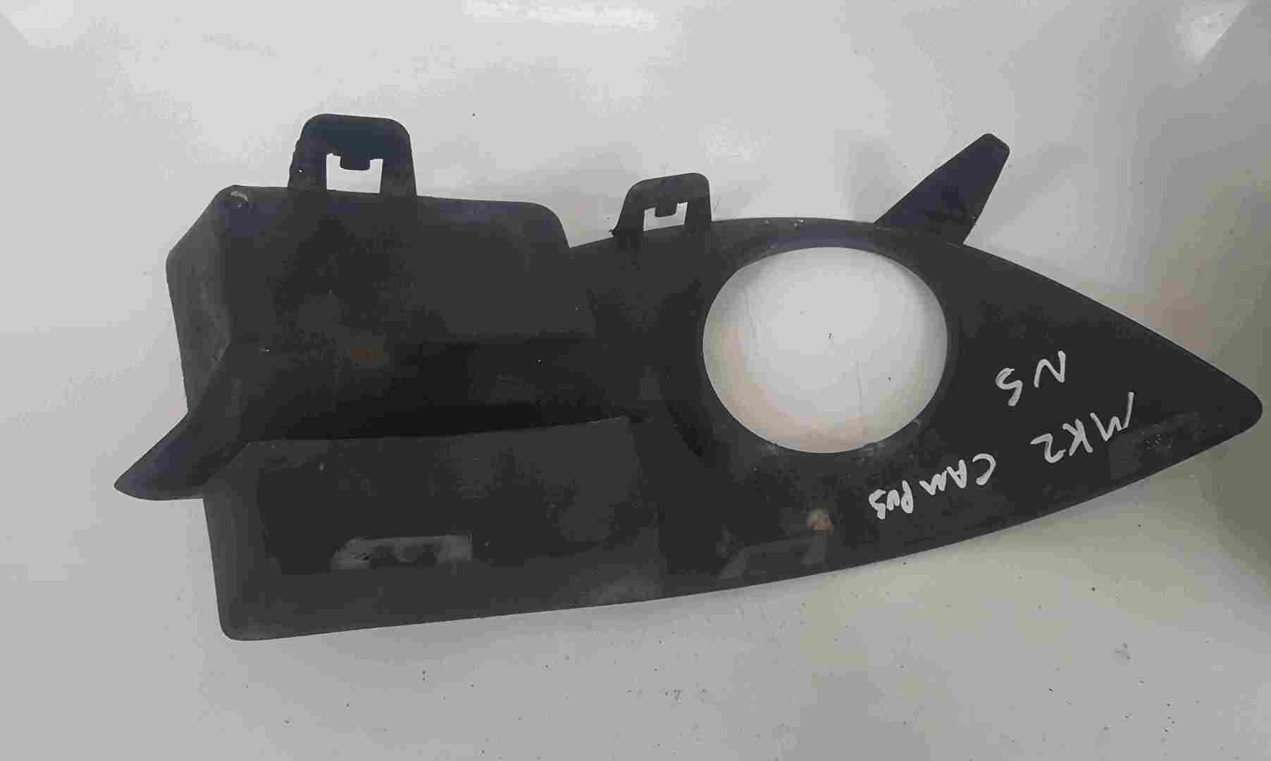 Thumb 2 Renault Clio Campus MK2 2001-2010 Passenger NSF Front Bumper Fog Light Trim