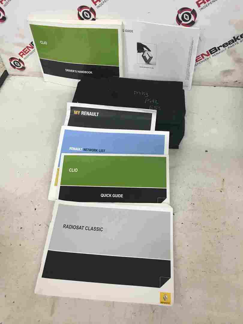 Renault Clio Estate MK3 2005-2012 Documents Guide Booklets Wallet