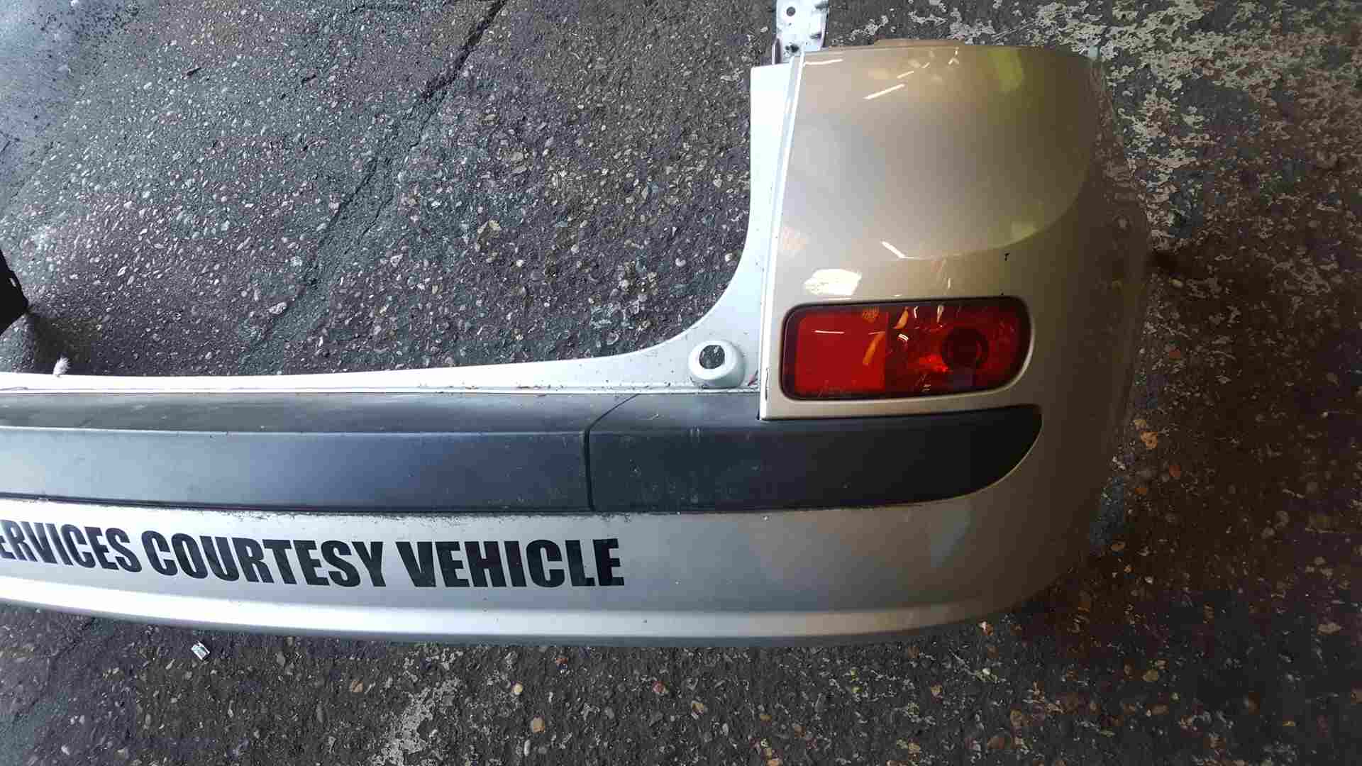 Thumb 4 Renault Clio Estate MK3 2005-2012 Rear Bumper Silver Ted69