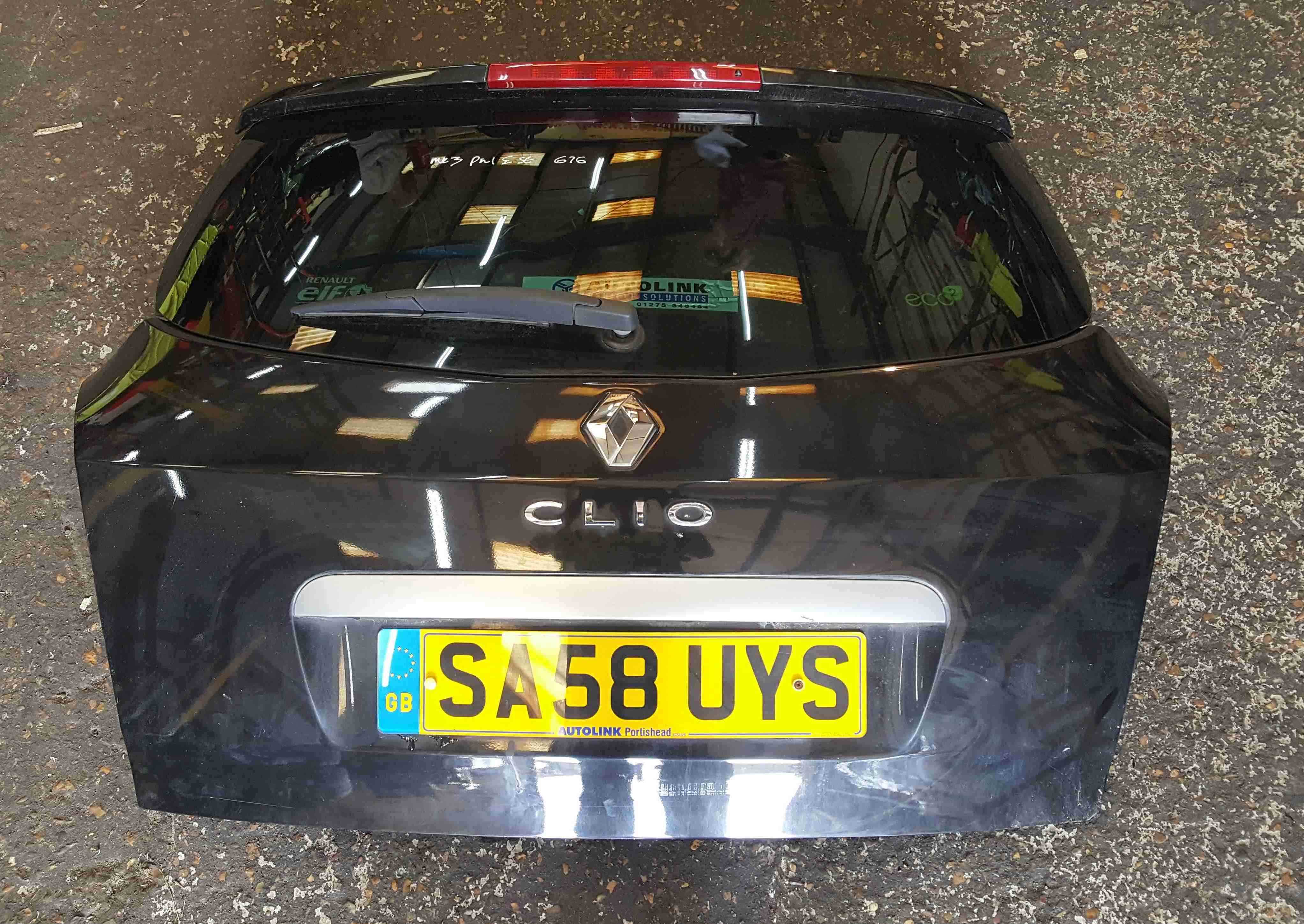 Renault Clio Estate MK3 2005-2012 Rear Tailgate Boot Black 676