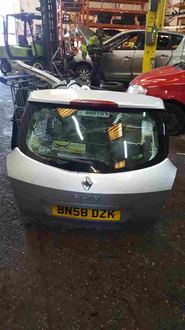 Thumb 2 Renault Clio Estate MK3 2009-2012 Rear Tailgate Boot Silver TED69