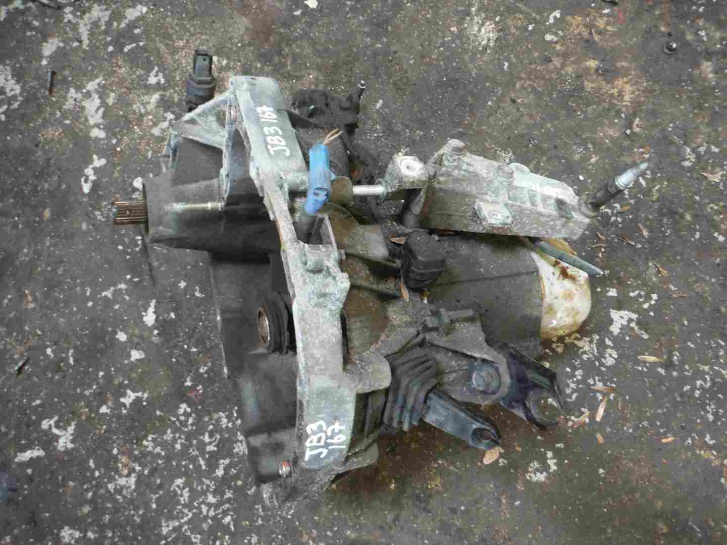 Renault Clio MK2 1998-2001 1.6 16v Gearbox JB3 167