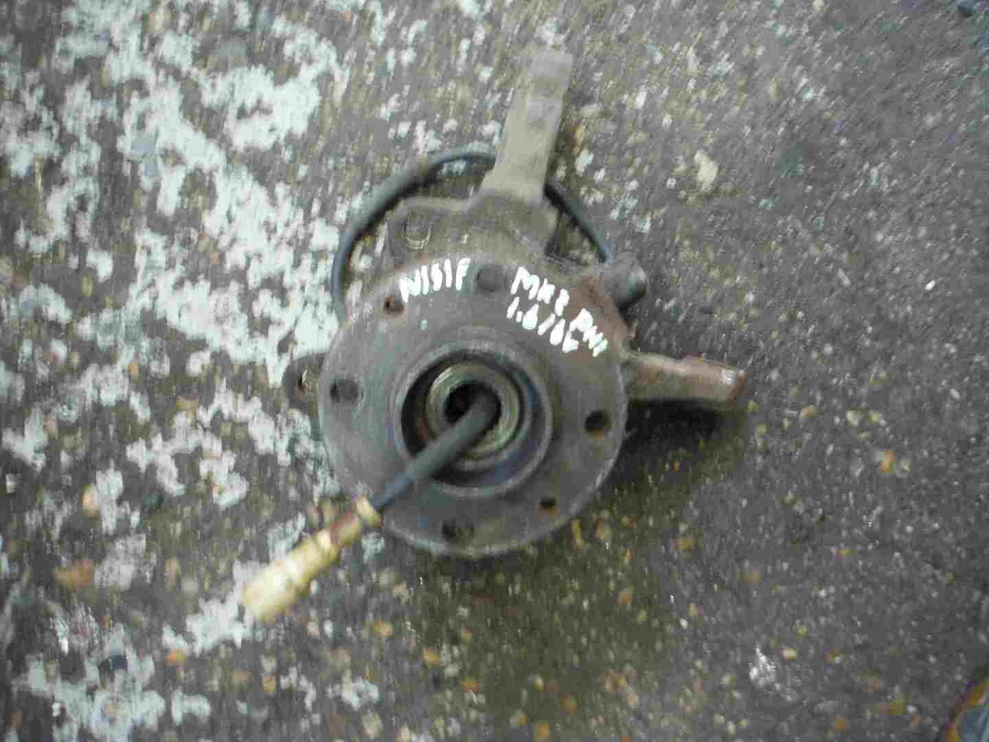 Renault Clio MK2 1998-2001 1.6 16v Passenger NSF Front Wheel Hub   ABS Sensor