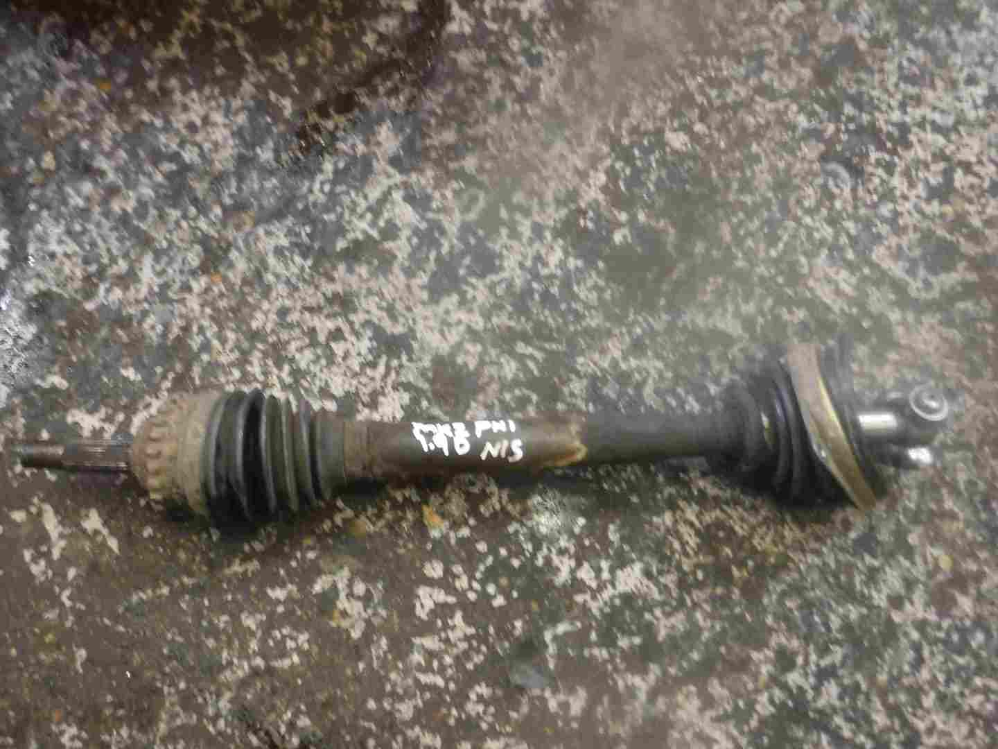Renault Clio MK2 1998-2001 1.9 D Passenger NSF Front Driveshaft ABS