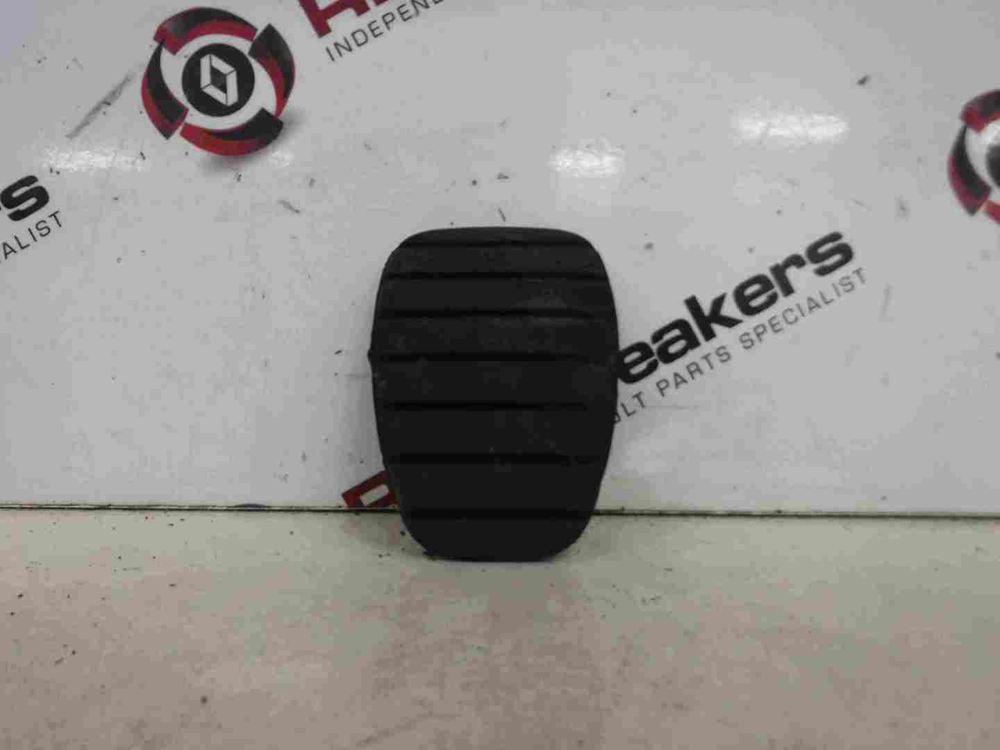 Renault Clio MK2 1998-2006 Brake Pedal Rubber 8200183752