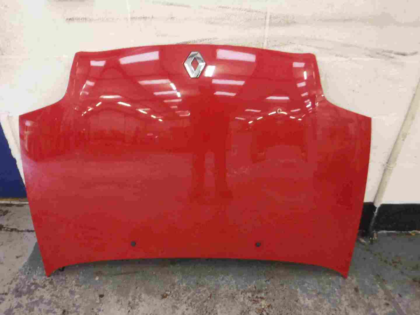 Renault Clio MK2 1998-2001 Front Bonnet Red OV727