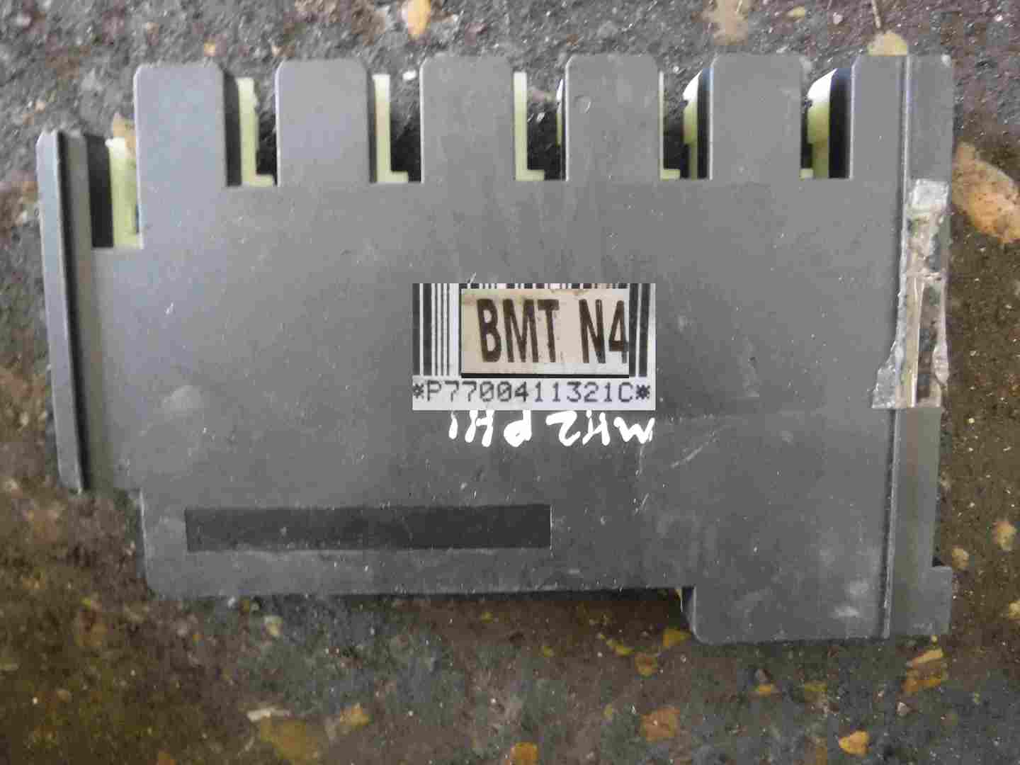 Renault Clio MK2 1998-2001 N4 Dashboard Fuse Box UCH BCM Recoded 7700411321