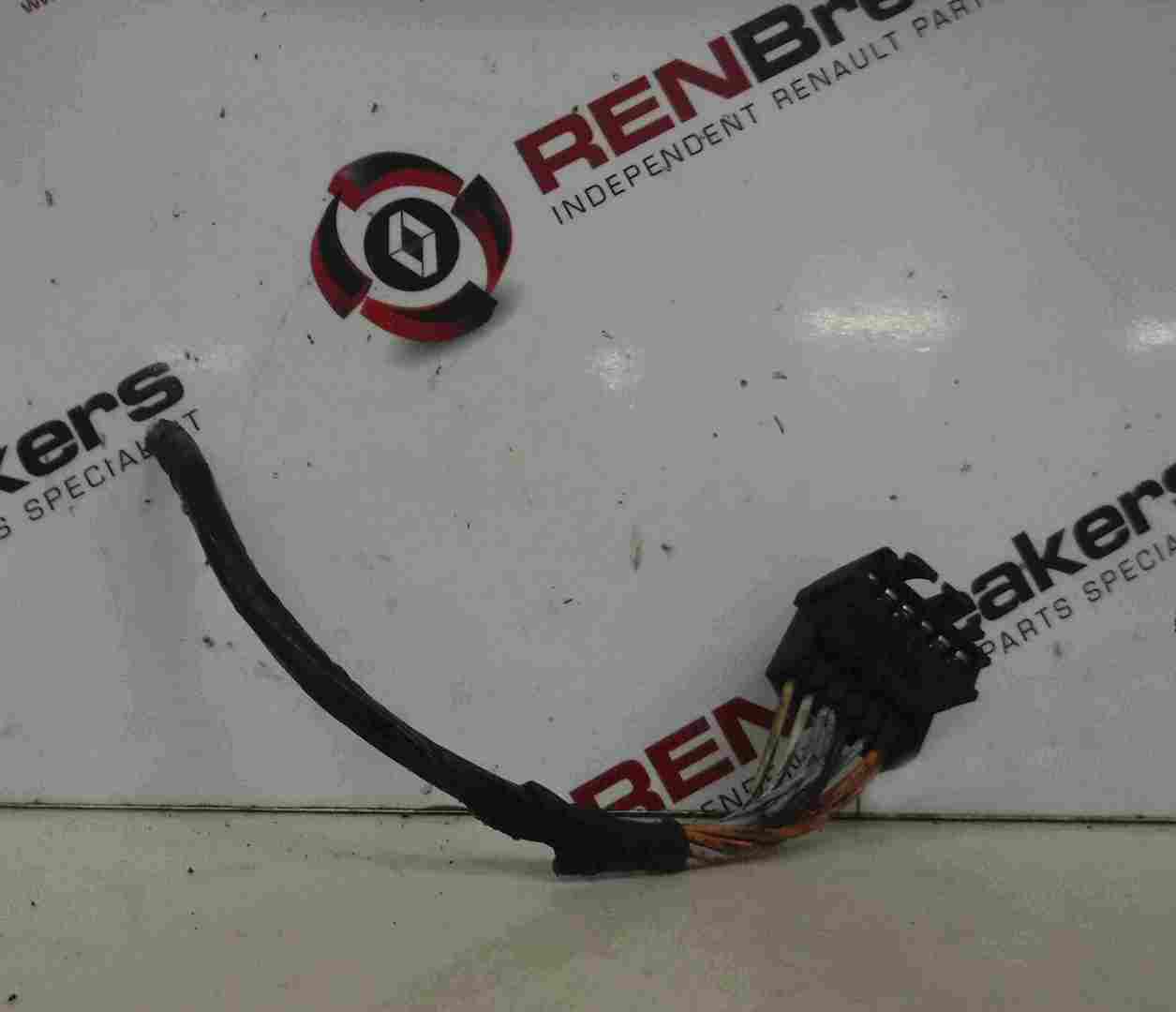 Renault Clio MK2 2001-2006 Passenger NSR Rear Light Wiring Loom