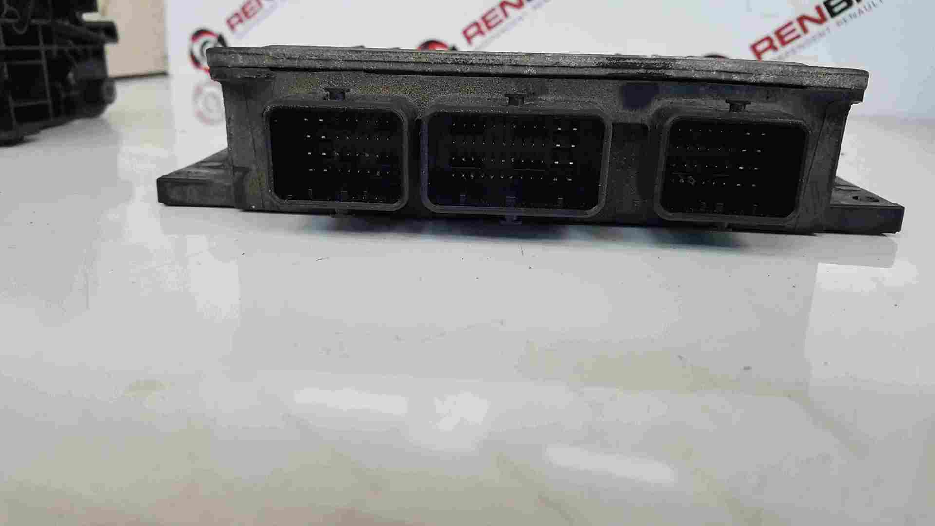 Thumb 3 Renault Clio MK2 2001-2006 1.5 DCi Engine Control Unit ECU 8200498185 8200469333