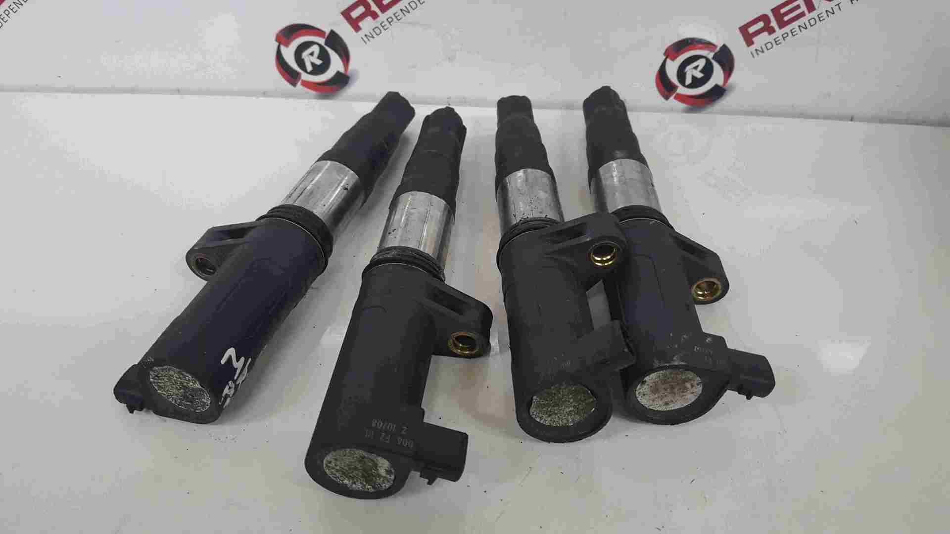 Thumb 3 Renault Clio MK2 2001-2006 1.6 16v Ignition Coil Pencils X4 Set
