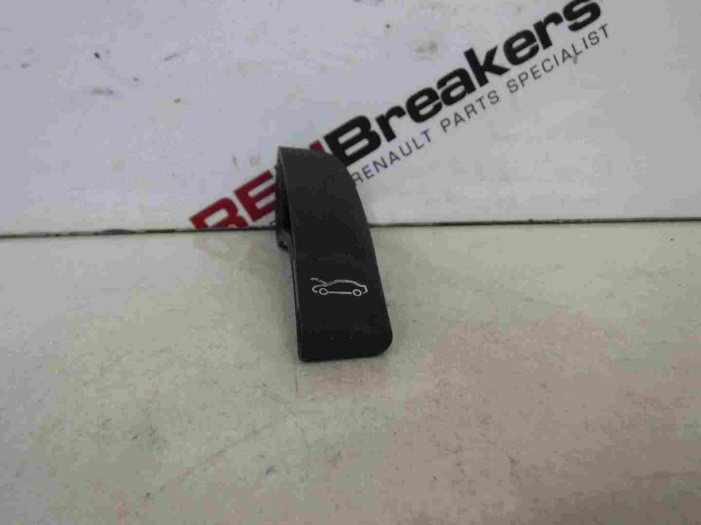 Renault Clio MK2 2001-2006 Bonnet Open Release Handle
