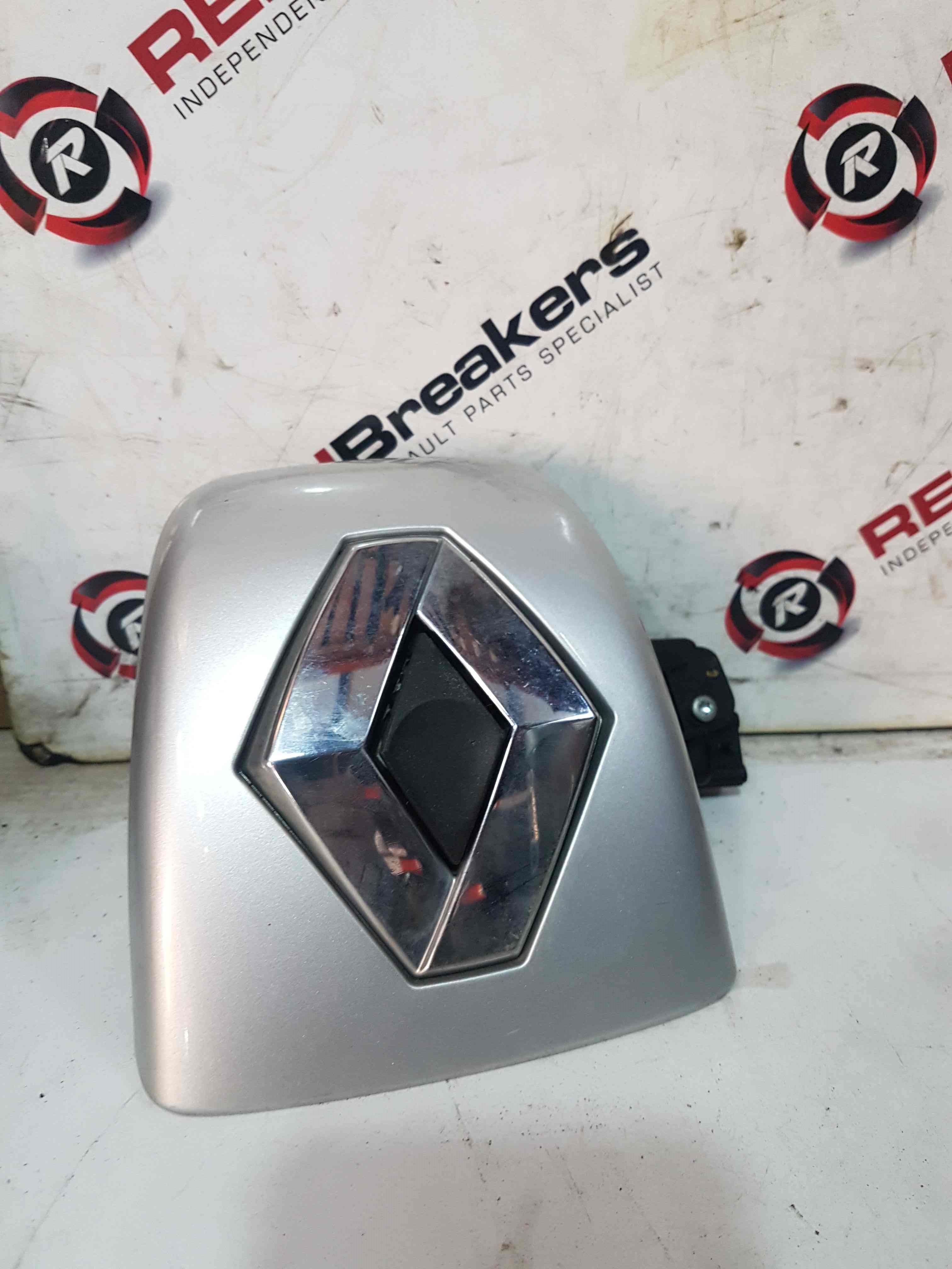 Thumb 2 Renault Clio MK2 2001-2006 Campus Boot Lock Mechanism Solenoid Button Silver 