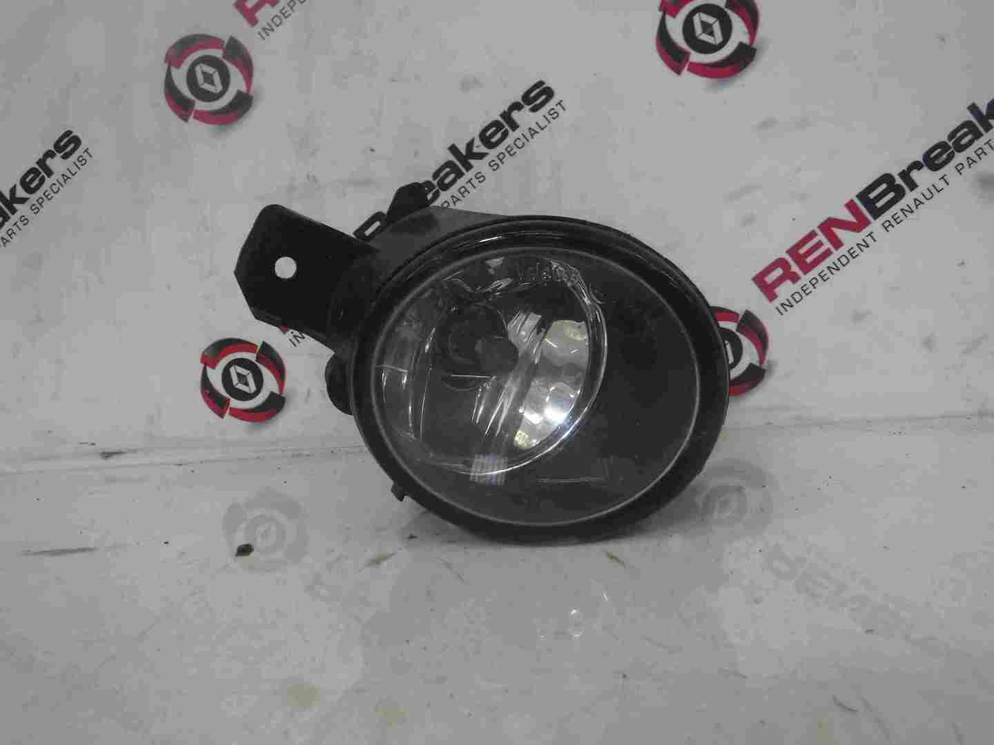Renault Clio MK2 2001-2006 Drivers OSF Front Fog Light 8200002470