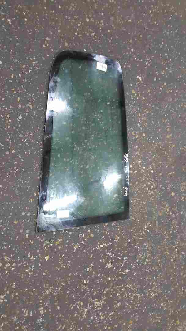 Renault Clio MK2 2001-2006 Drivers OSR Rear Glass Window Quarter 3dr